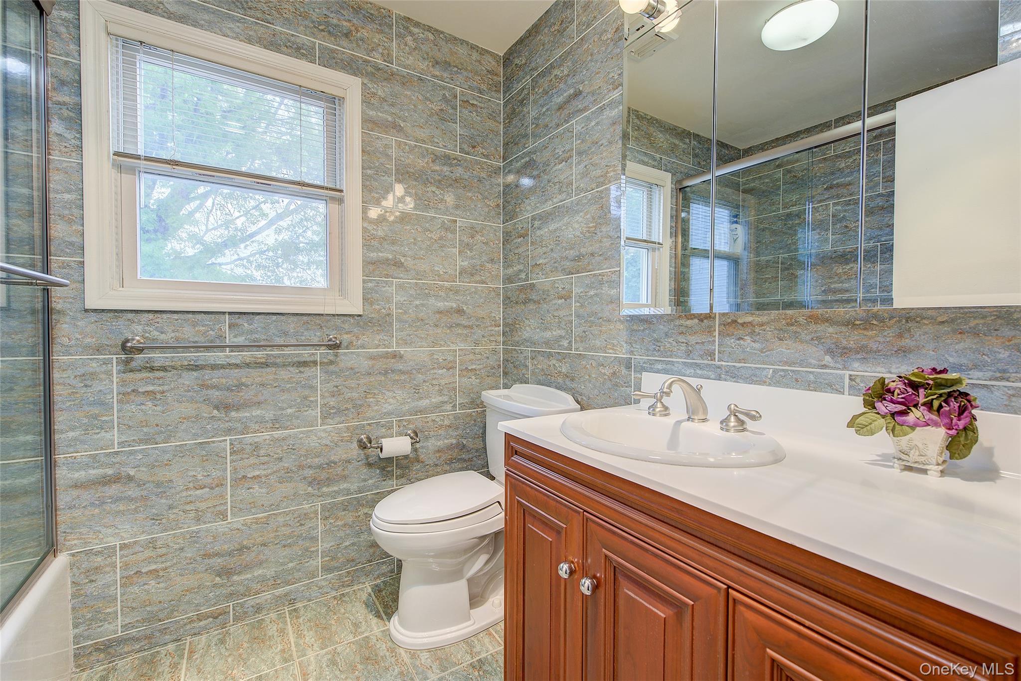 Single Family 166th Street Queens, NY 11365, MLS-987434-36
