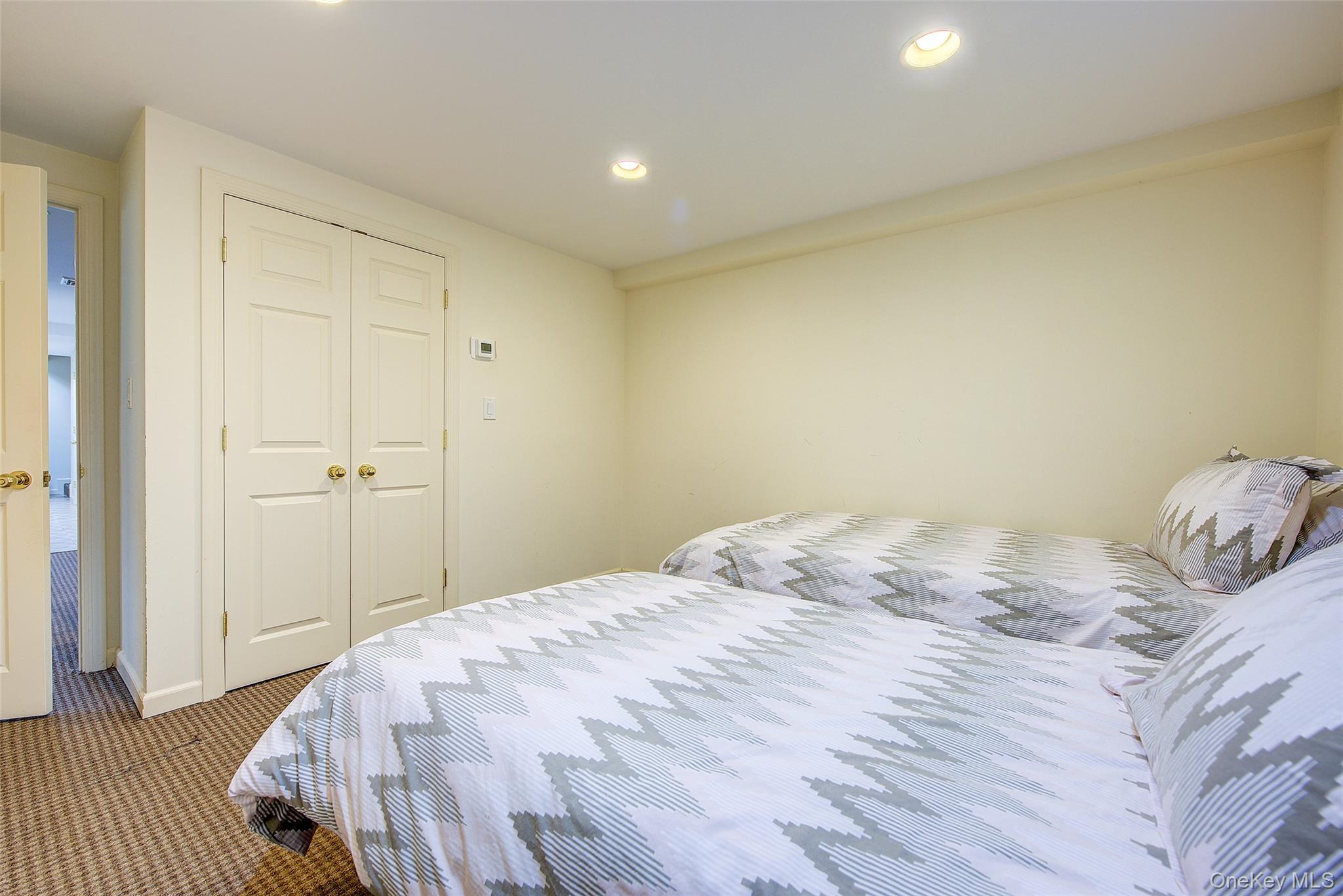 Single Family 166th Street Queens, NY 11365, MLS-987434-38