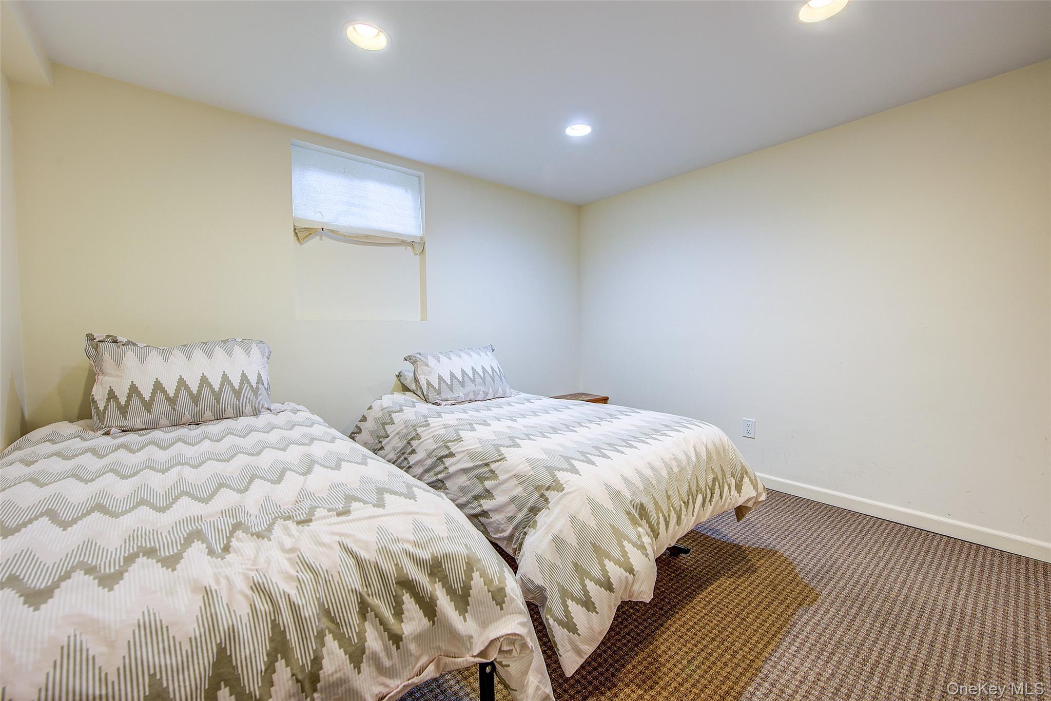 Single Family 166th Street Queens, NY 11365, MLS-987434-41