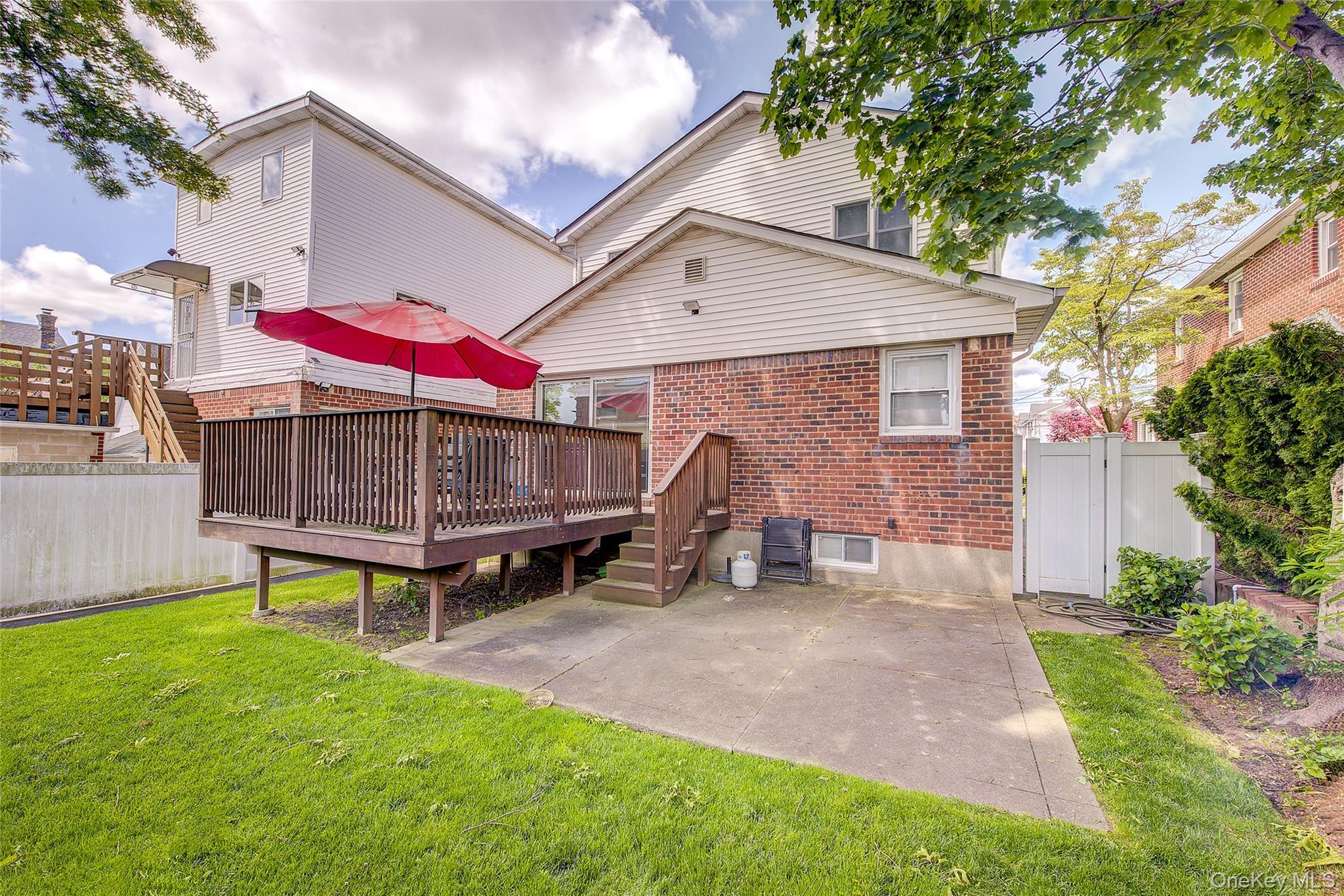 Single Family 166th Street Queens, NY 11365, MLS-987434-5