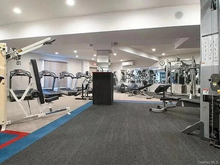 Coop Brighton 1st Road Brooklyn, NY 11235, MLS-987440-3
