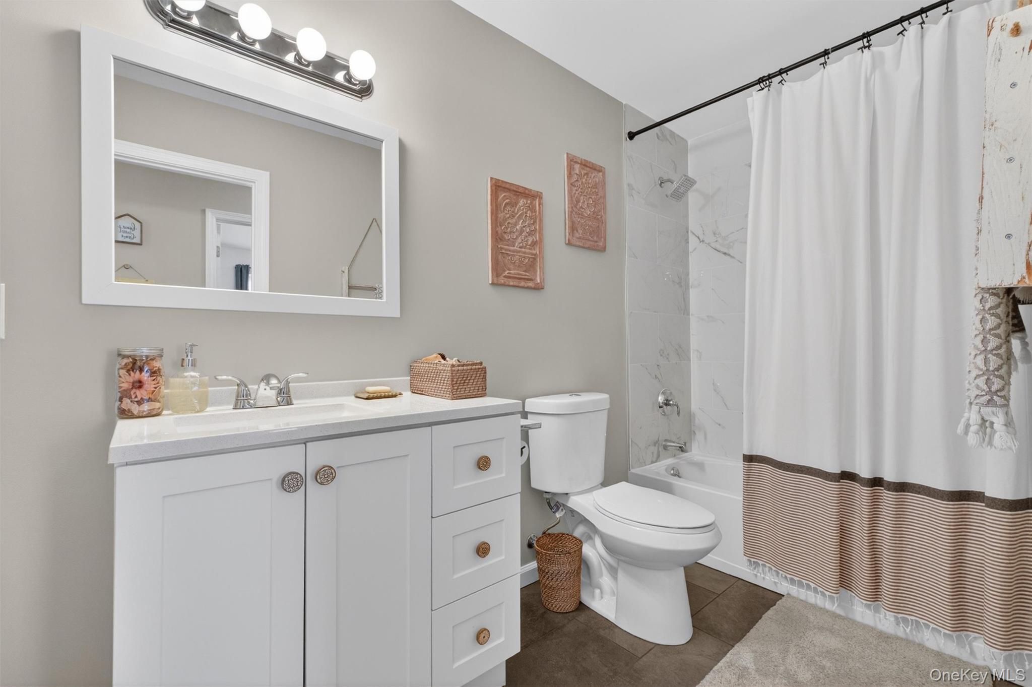 Single Family Lime Ridge  Dutchess County, NY 12570, MLS-987460-18