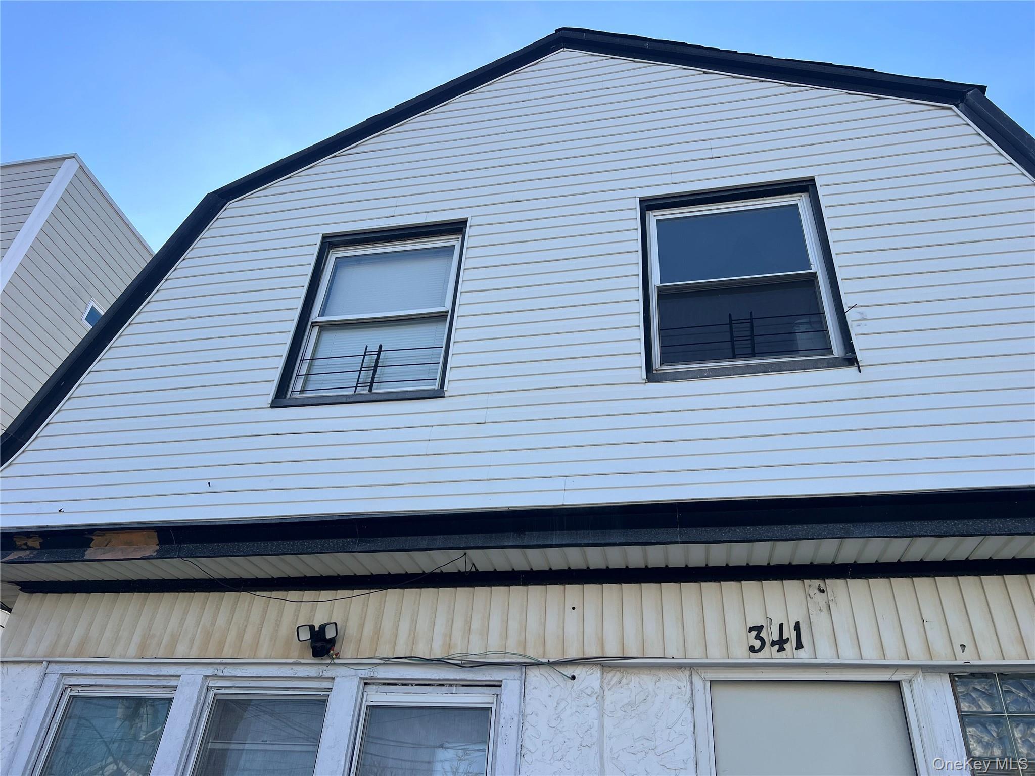 Single Family Beach 67 St Queens, NY 11692, MLS-987490-13