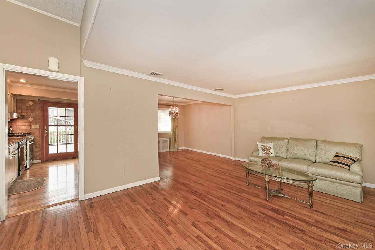 Single Family Charles  Nassau County, NY 11758, MLS-987499-11