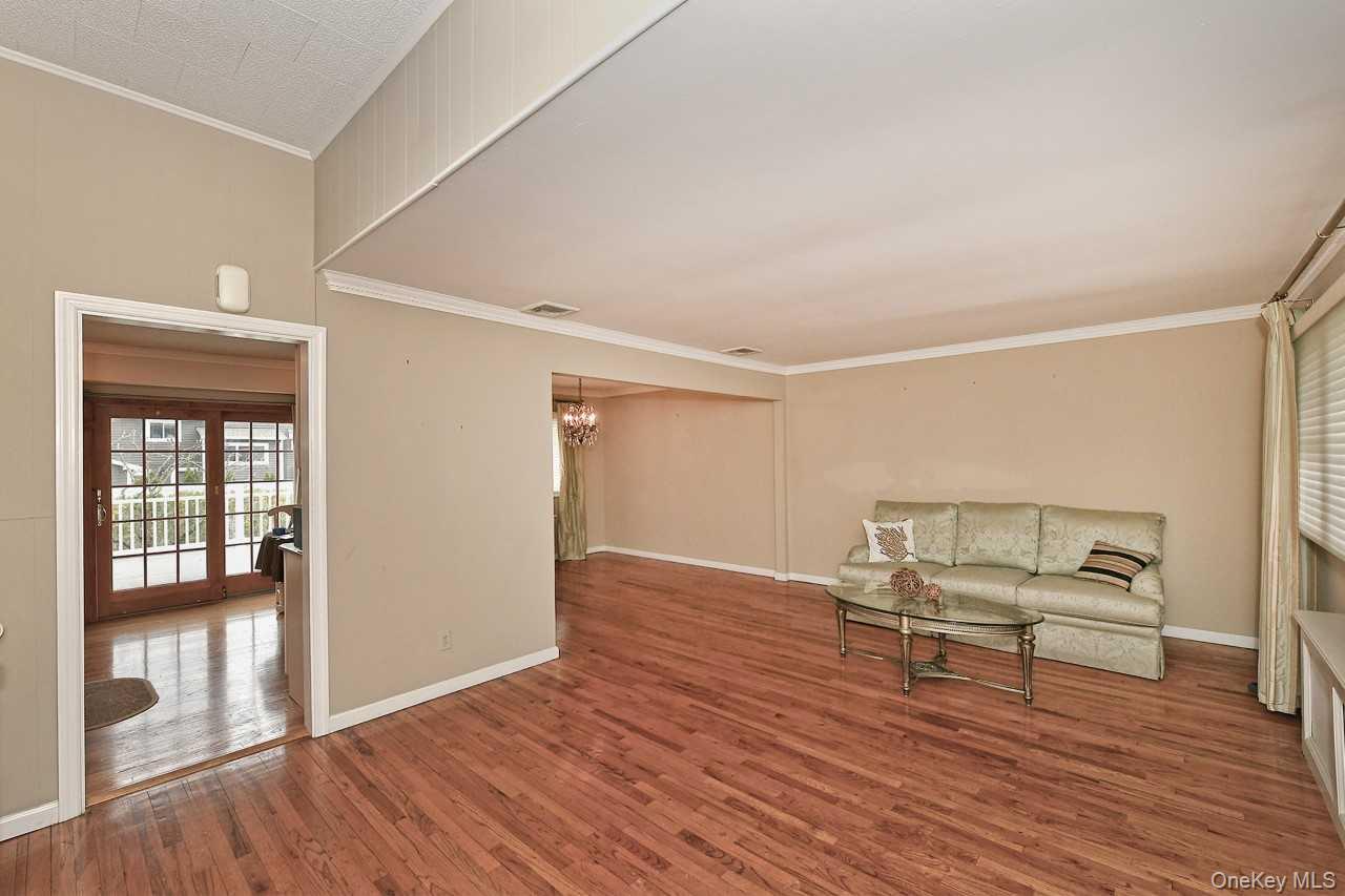 Single Family Charles  Nassau County, NY 11758, MLS-987499-17