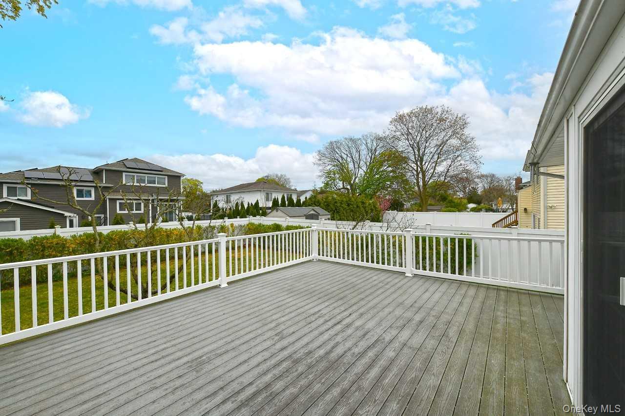 Single Family Charles  Nassau County, NY 11758, MLS-987499-29