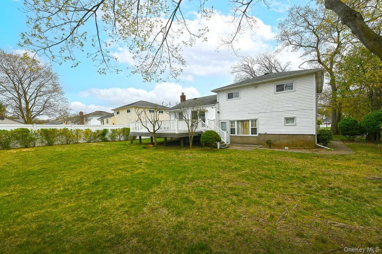 Single Family Charles  Nassau County, NY 11758, MLS-987499-31