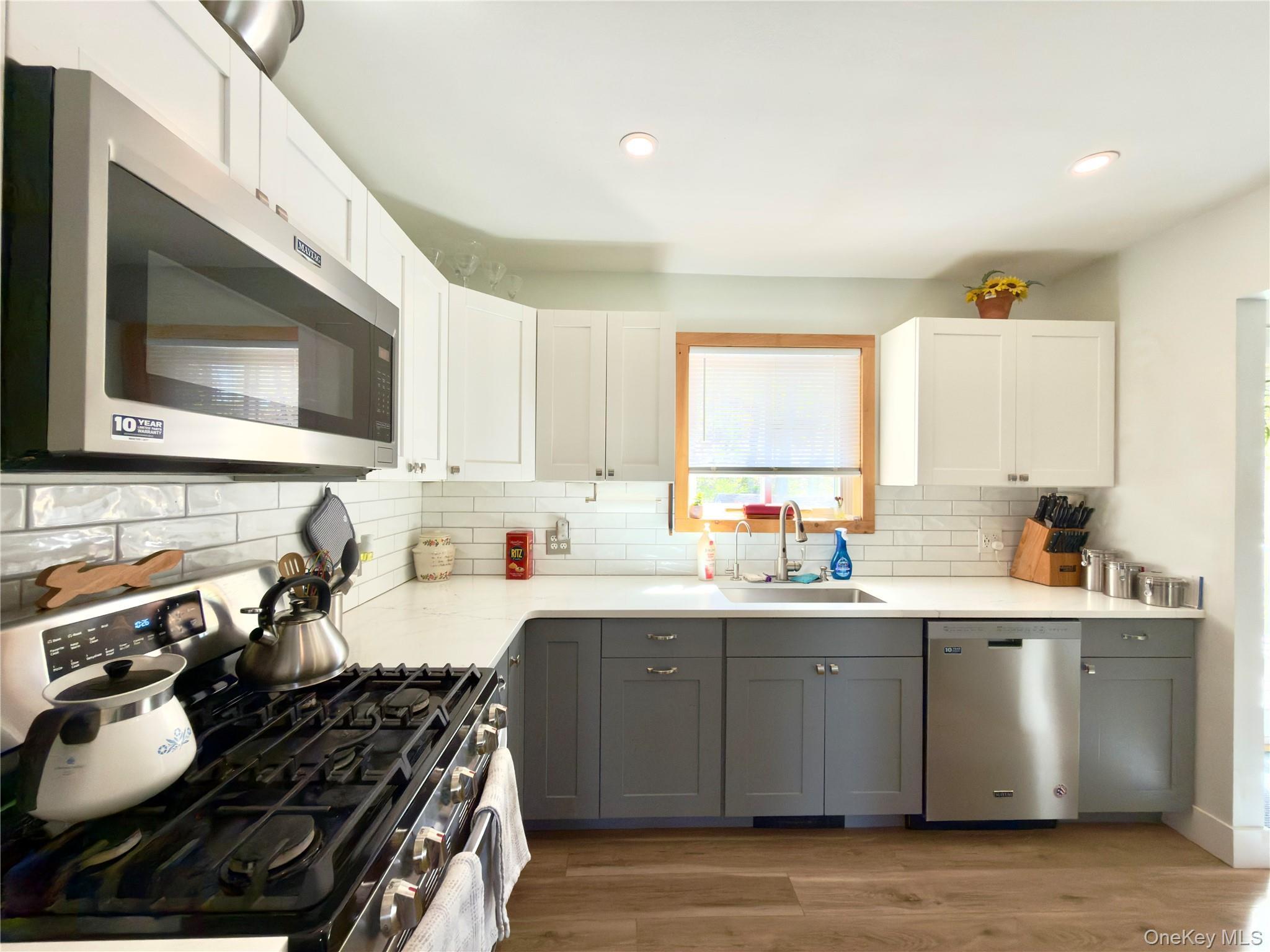 Single Family Buttermilk  Dutchess County, NY 12601, MLS-987500-2