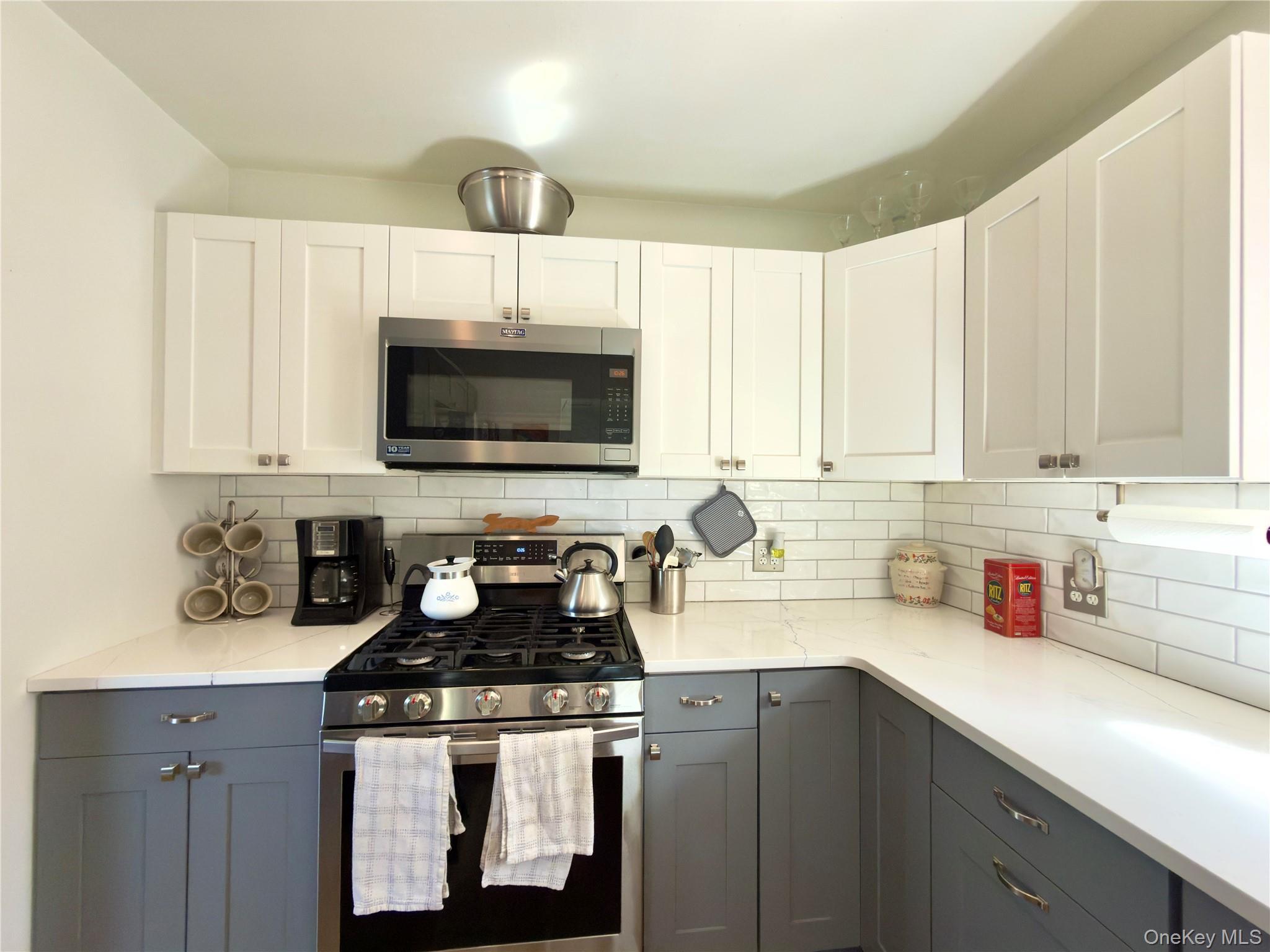 Single Family Buttermilk  Dutchess County, NY 12601, MLS-987500-4