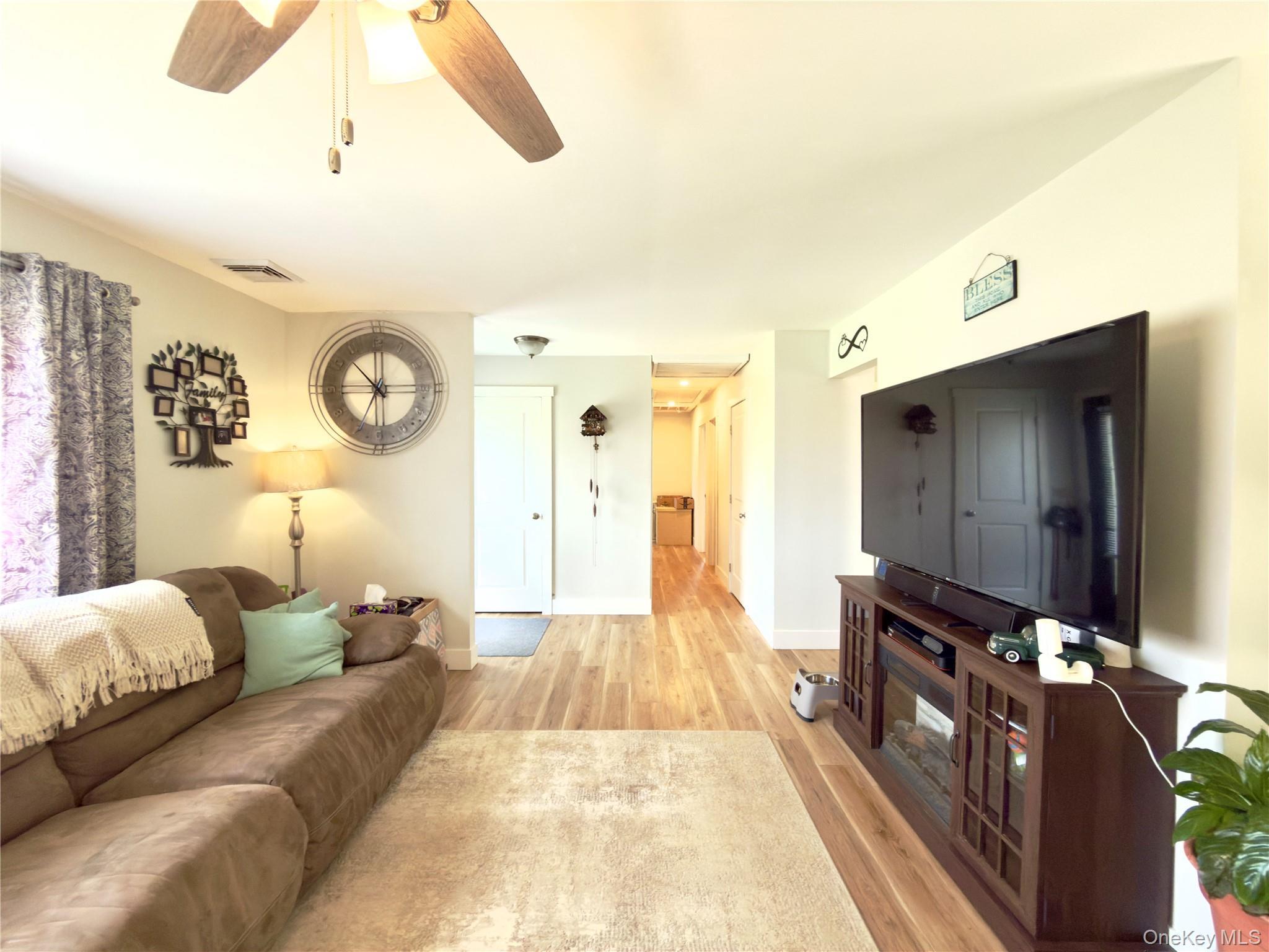 Single Family Buttermilk  Dutchess County, NY 12601, MLS-987500-8