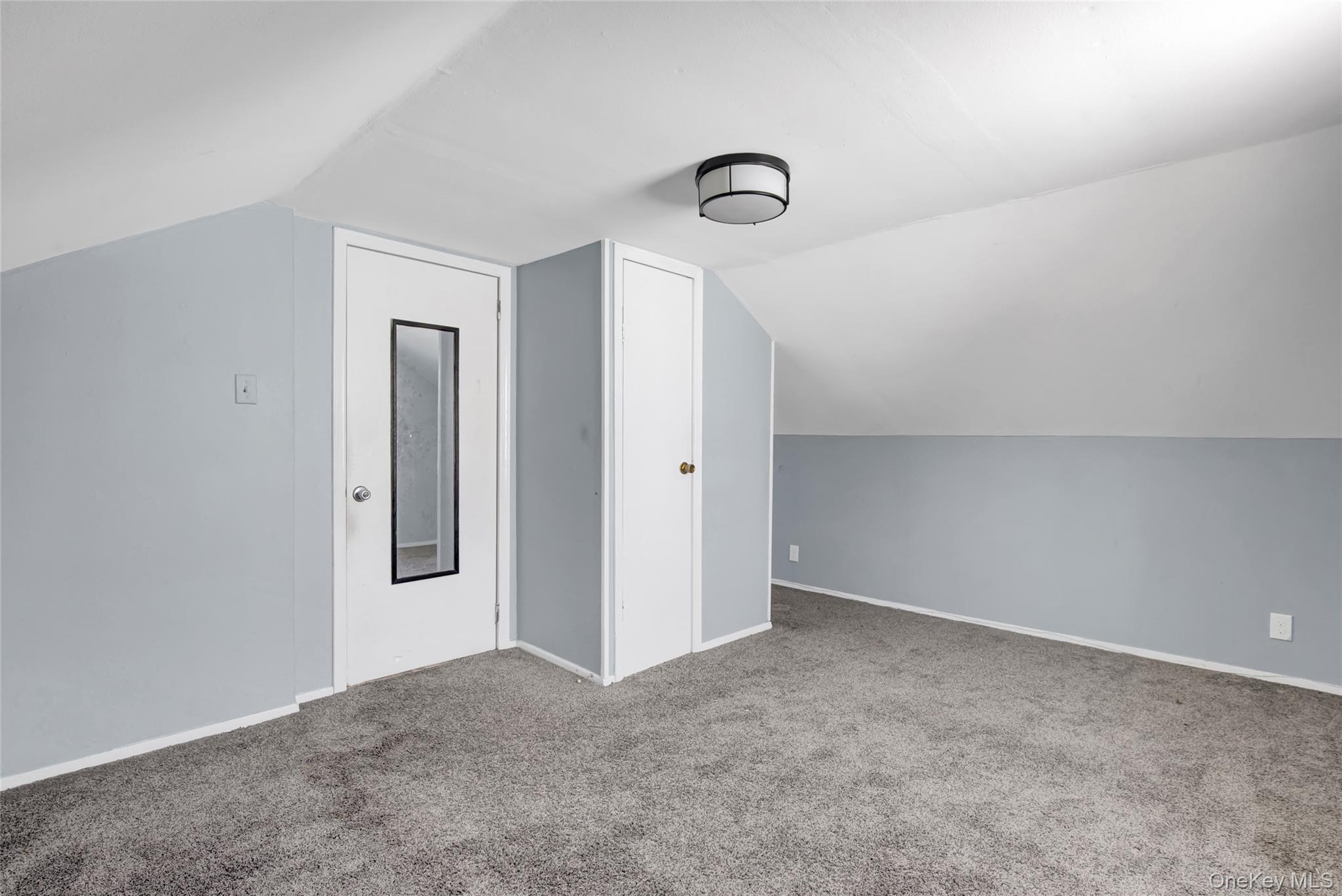 Single Family 3rd  Nassau County, NY 11714, MLS-987540-15