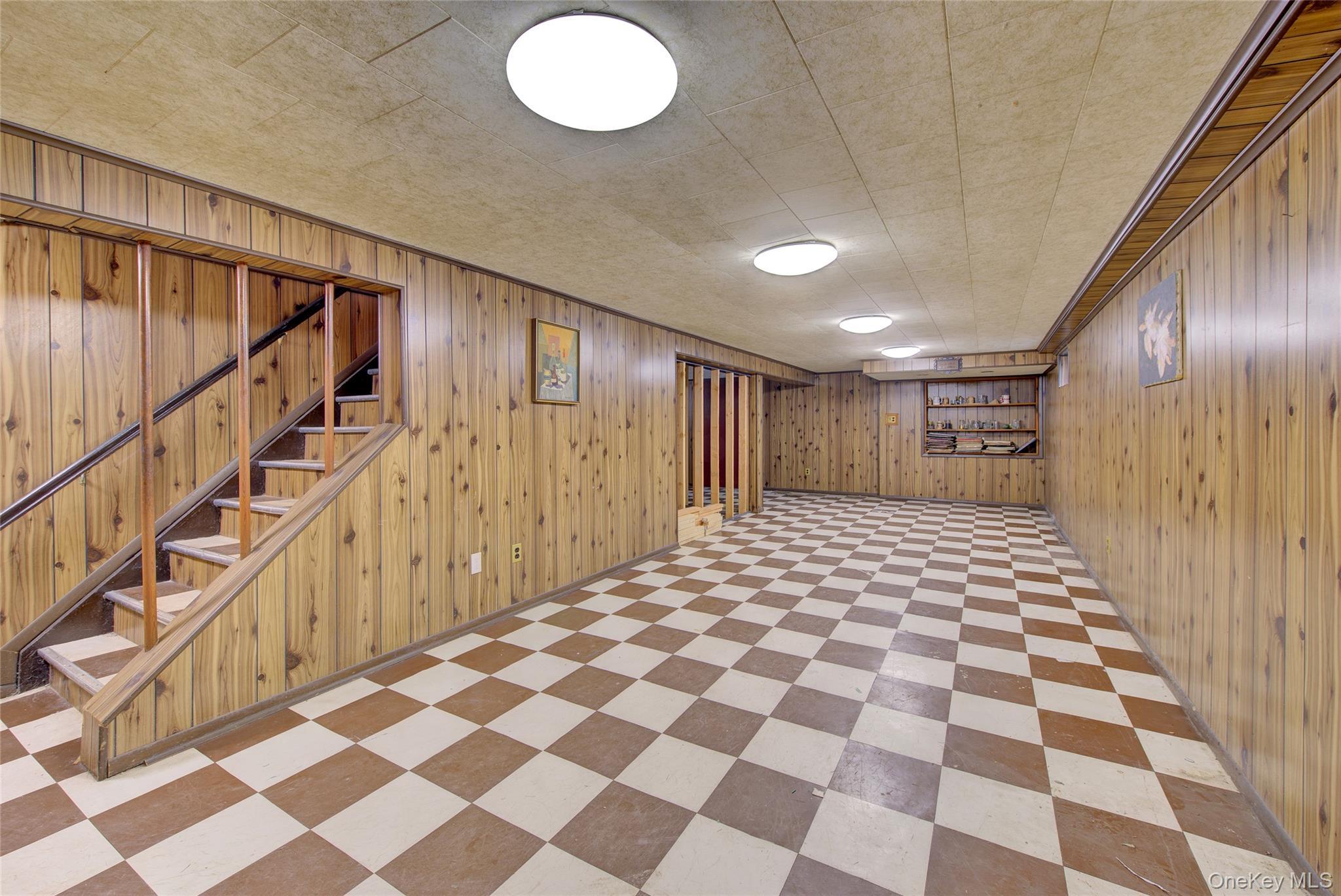 Single Family 3rd  Nassau County, NY 11714, MLS-987540-16