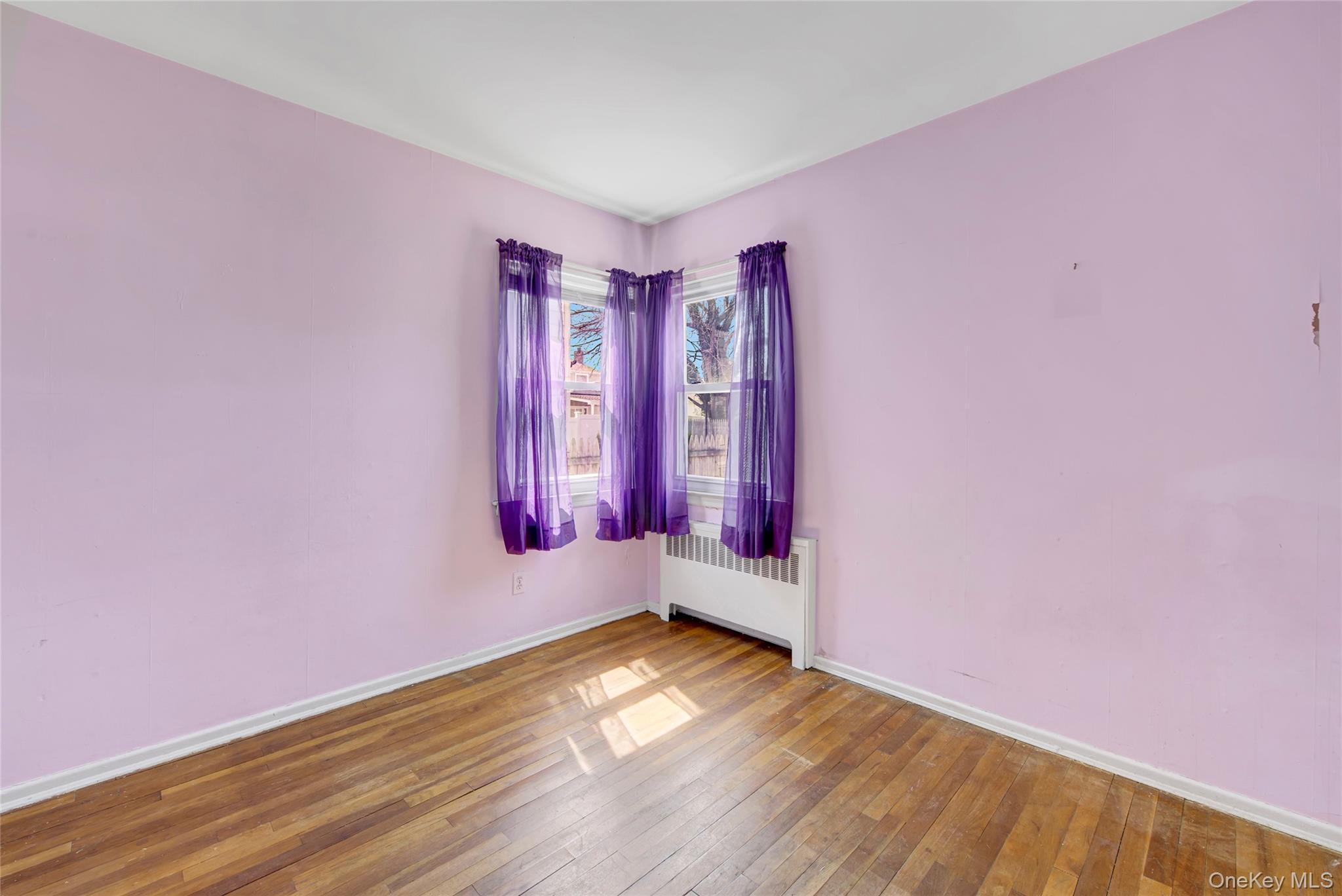 Single Family 3rd  Nassau County, NY 11714, MLS-987540-9