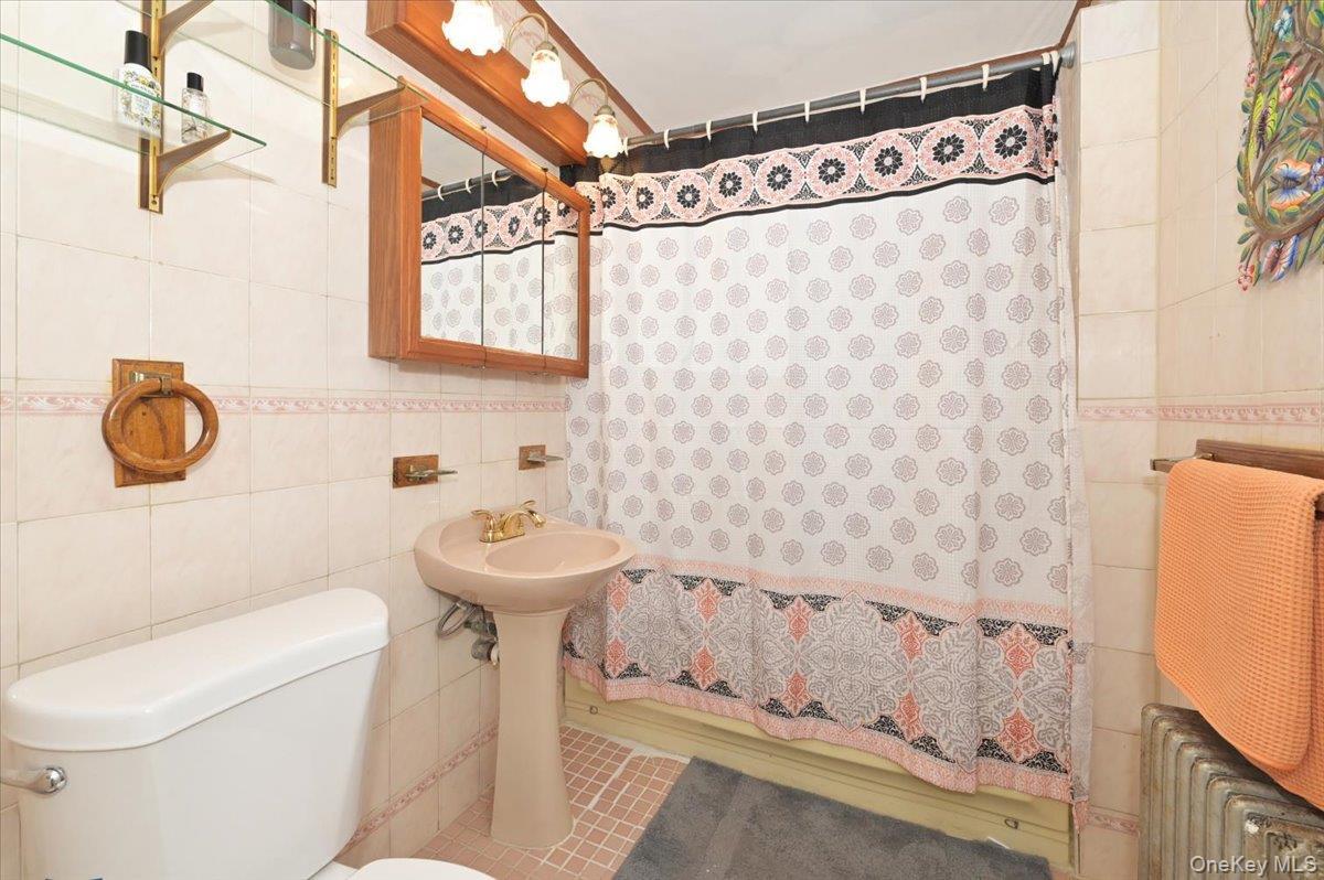 Single Family Francis Lewis  Queens, NY 11429, MLS-987548-13