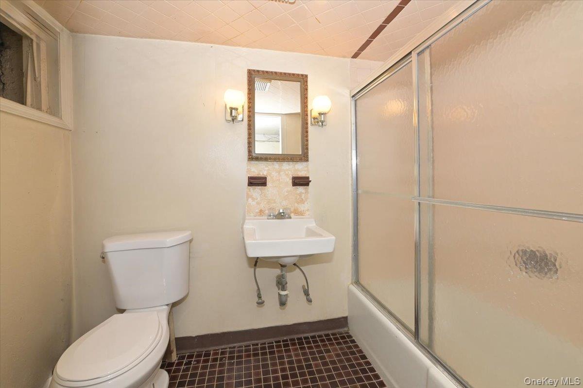 Single Family Francis Lewis  Queens, NY 11429, MLS-987548-15