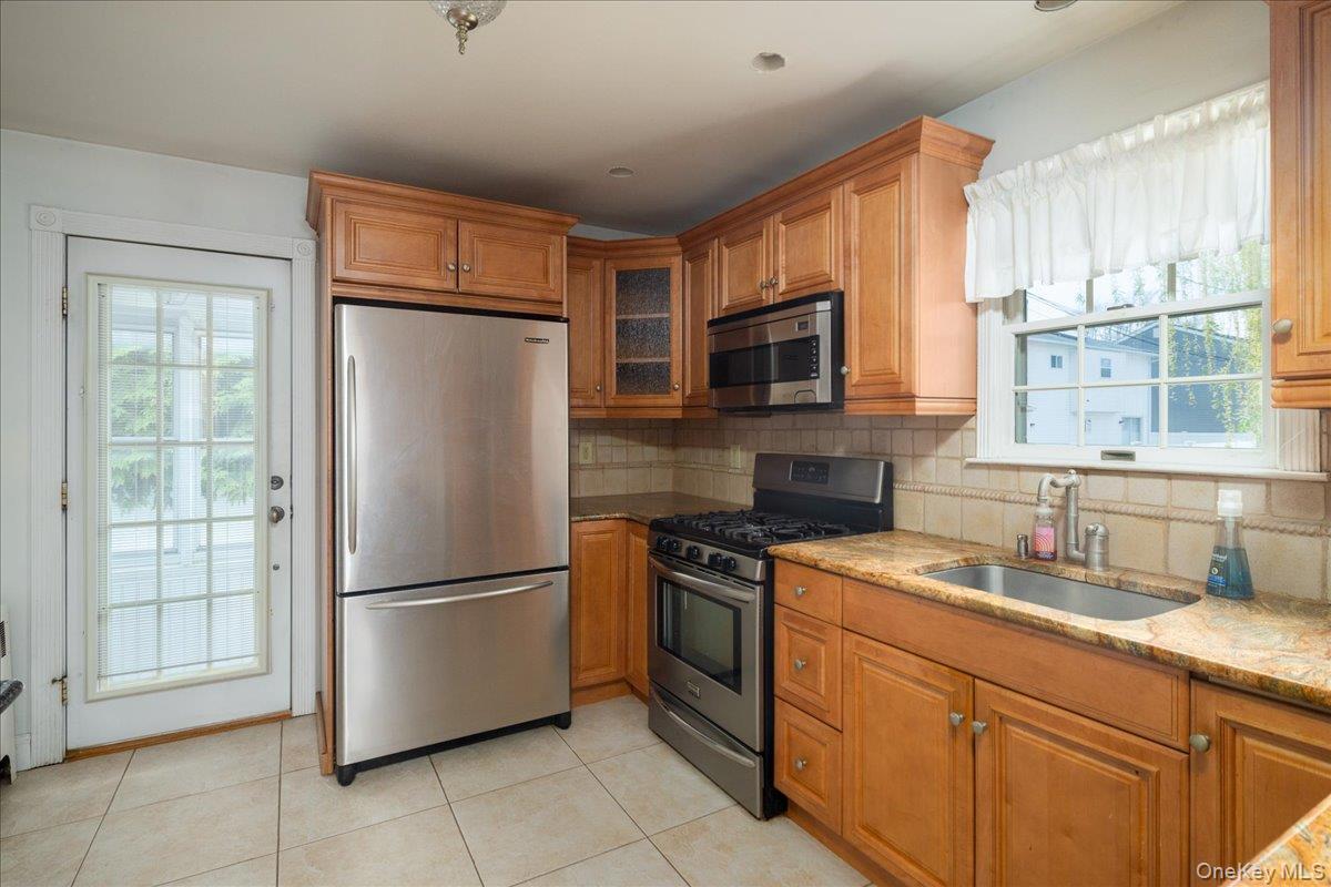 Single Family John  Nassau County, NY 11783, MLS-987574-6