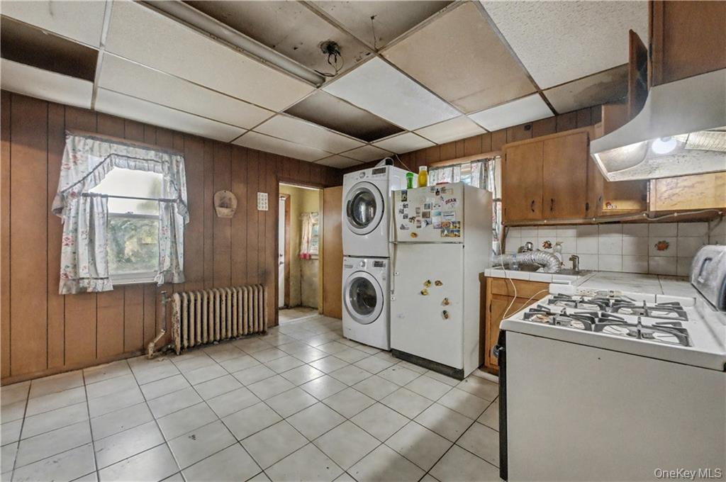 Single Family 9th  Westchester County, NY 10550, MLS-987592-15