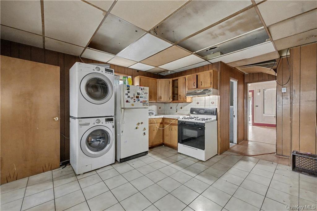 Single Family 9th  Westchester County, NY 10550, MLS-987592-16