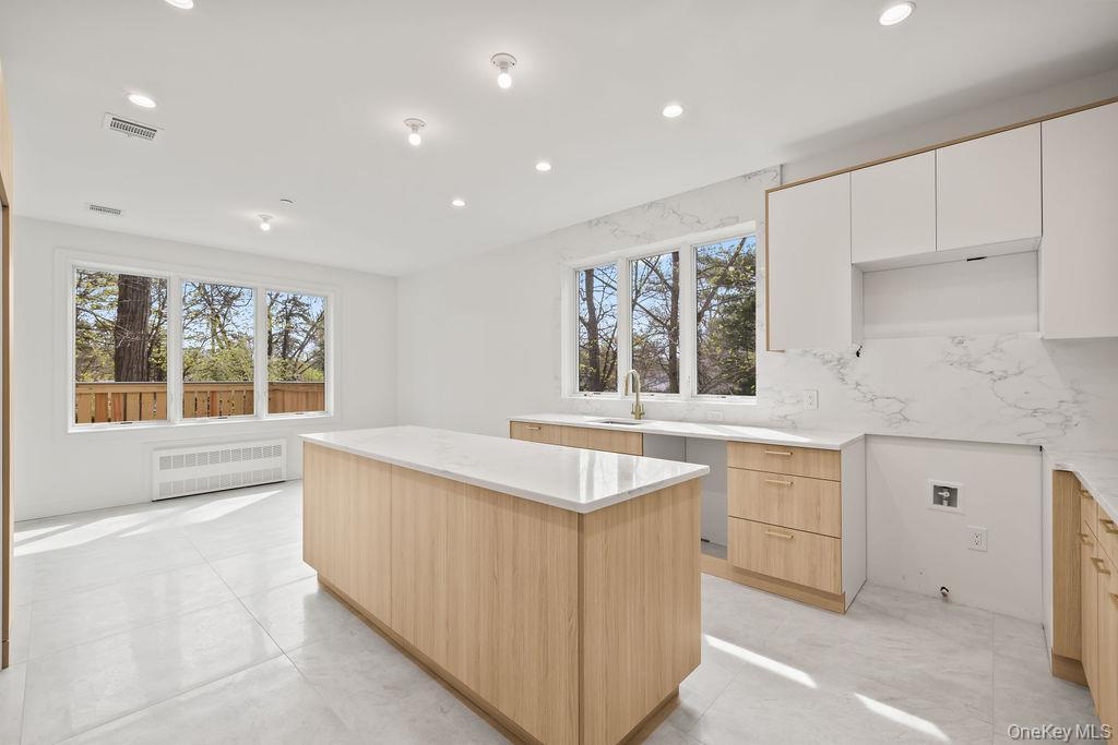 Condo Mirror Lake  Rockland County, NY 10977, MLS-987596-10