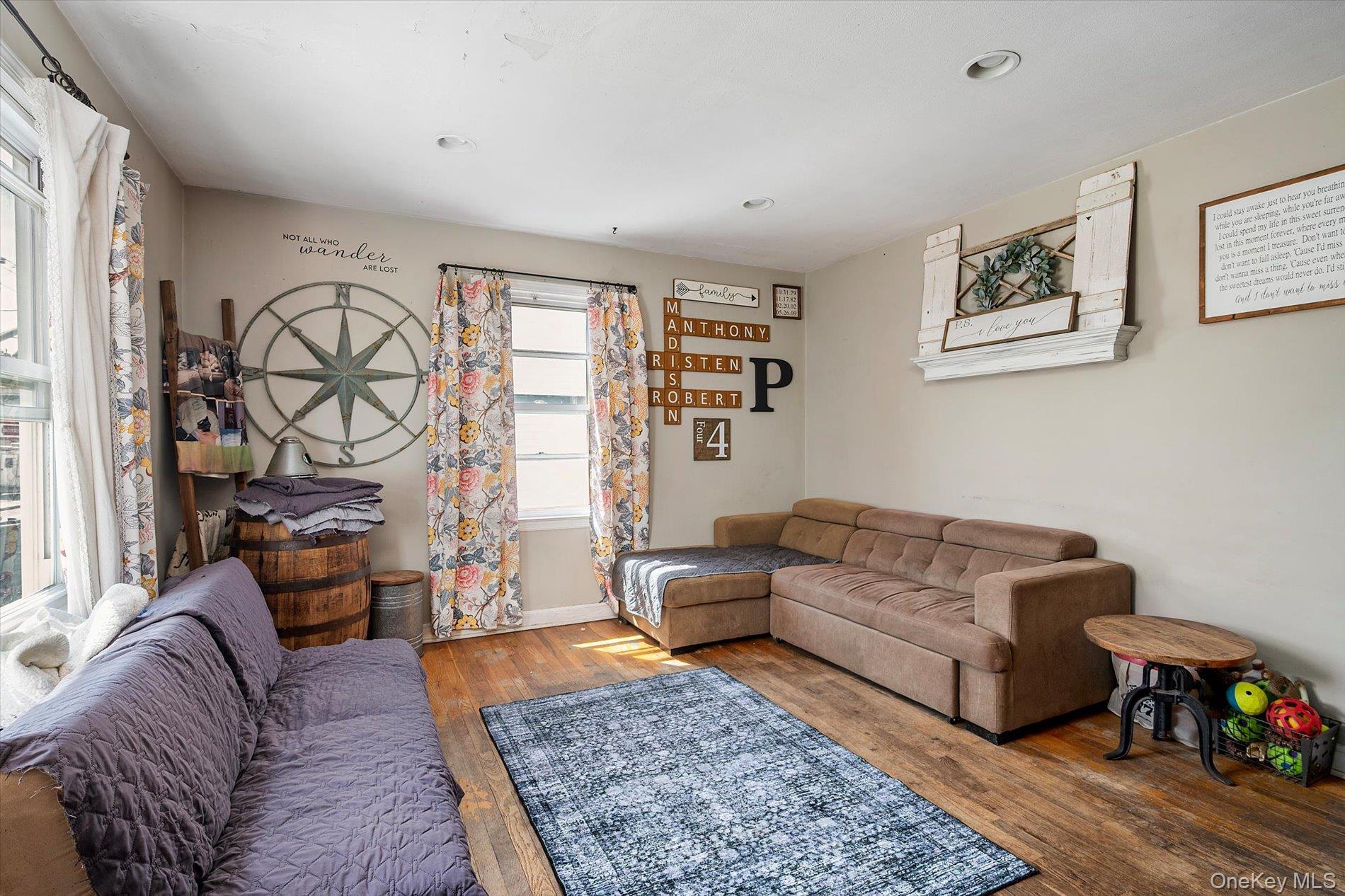 Single Family Waldo  Nassau County, NY 11518, MLS-987616-3