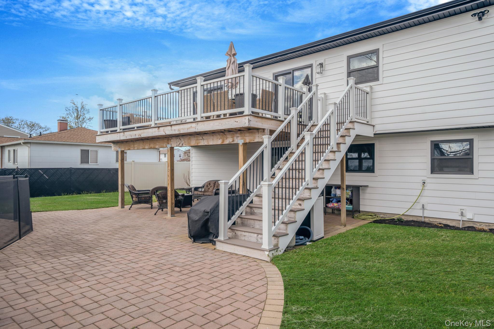 Single Family Nimbus  Suffolk County, NY 11741, MLS-987620-20