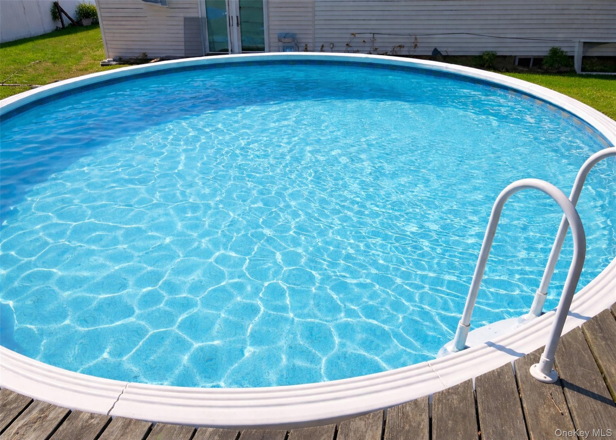 Single Family Peter  Suffolk County, NY 11779, MLS-987630-19