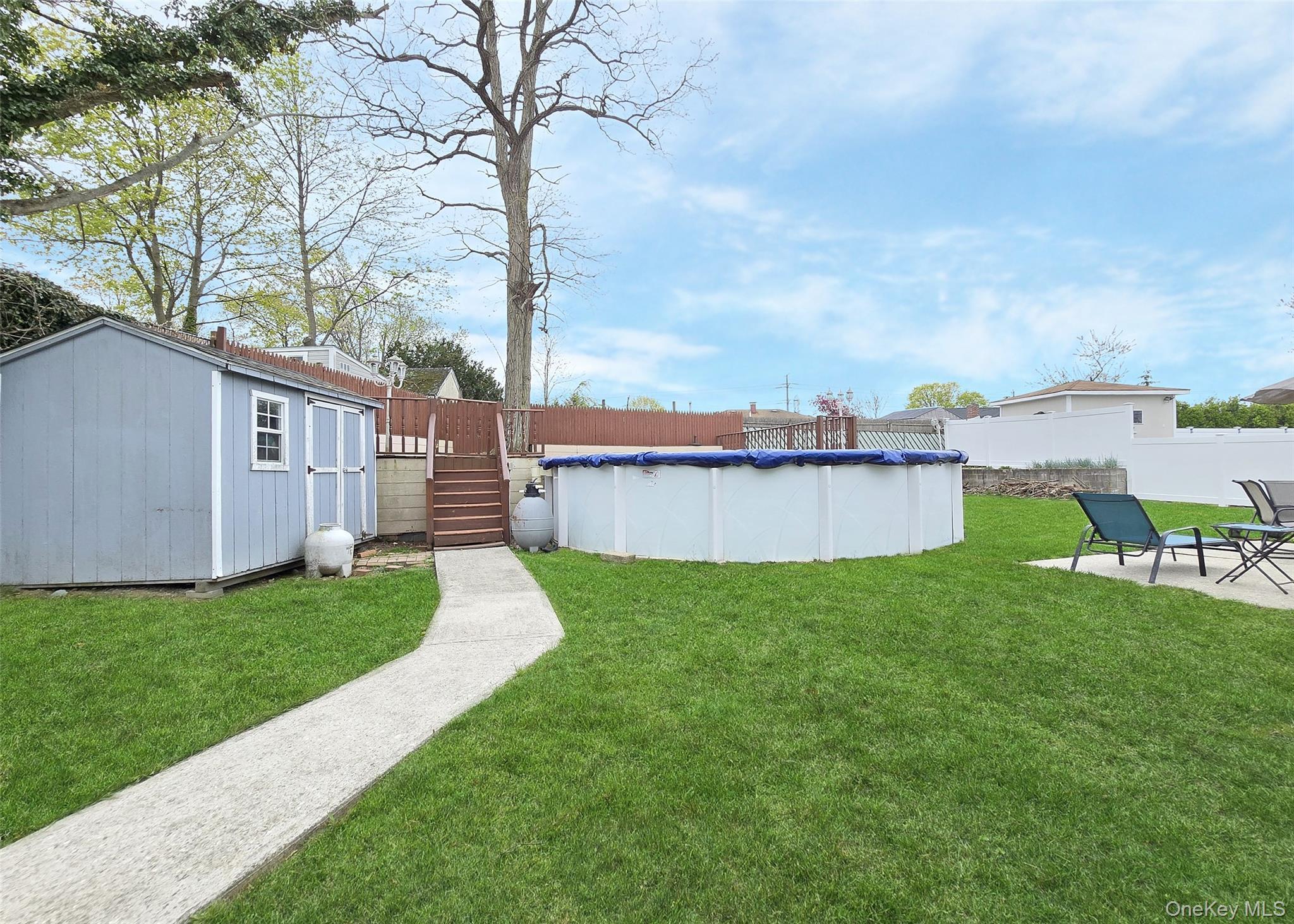 Single Family Peter  Suffolk County, NY 11779, MLS-987630-22