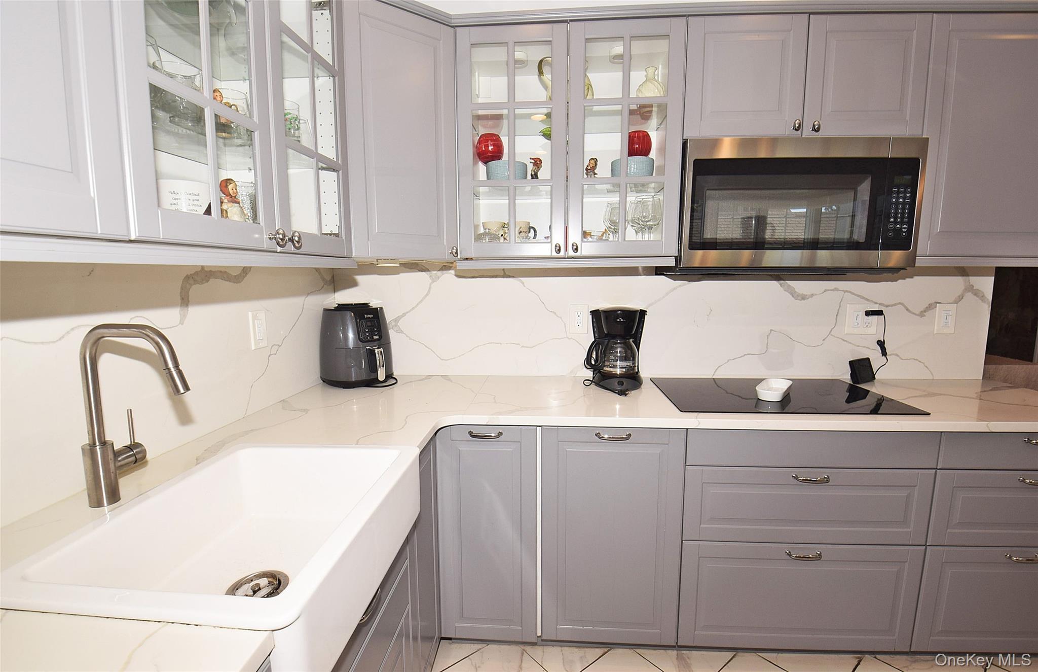 Single Family Westmoreland Street Queens, NY 11363, MLS-987650-15