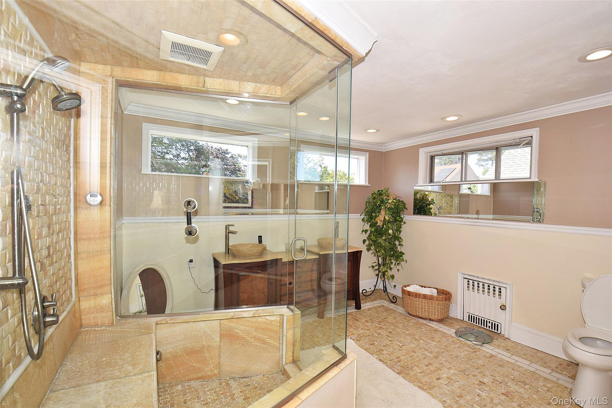 Single Family Westmoreland Street Queens, NY 11363, MLS-987650-17