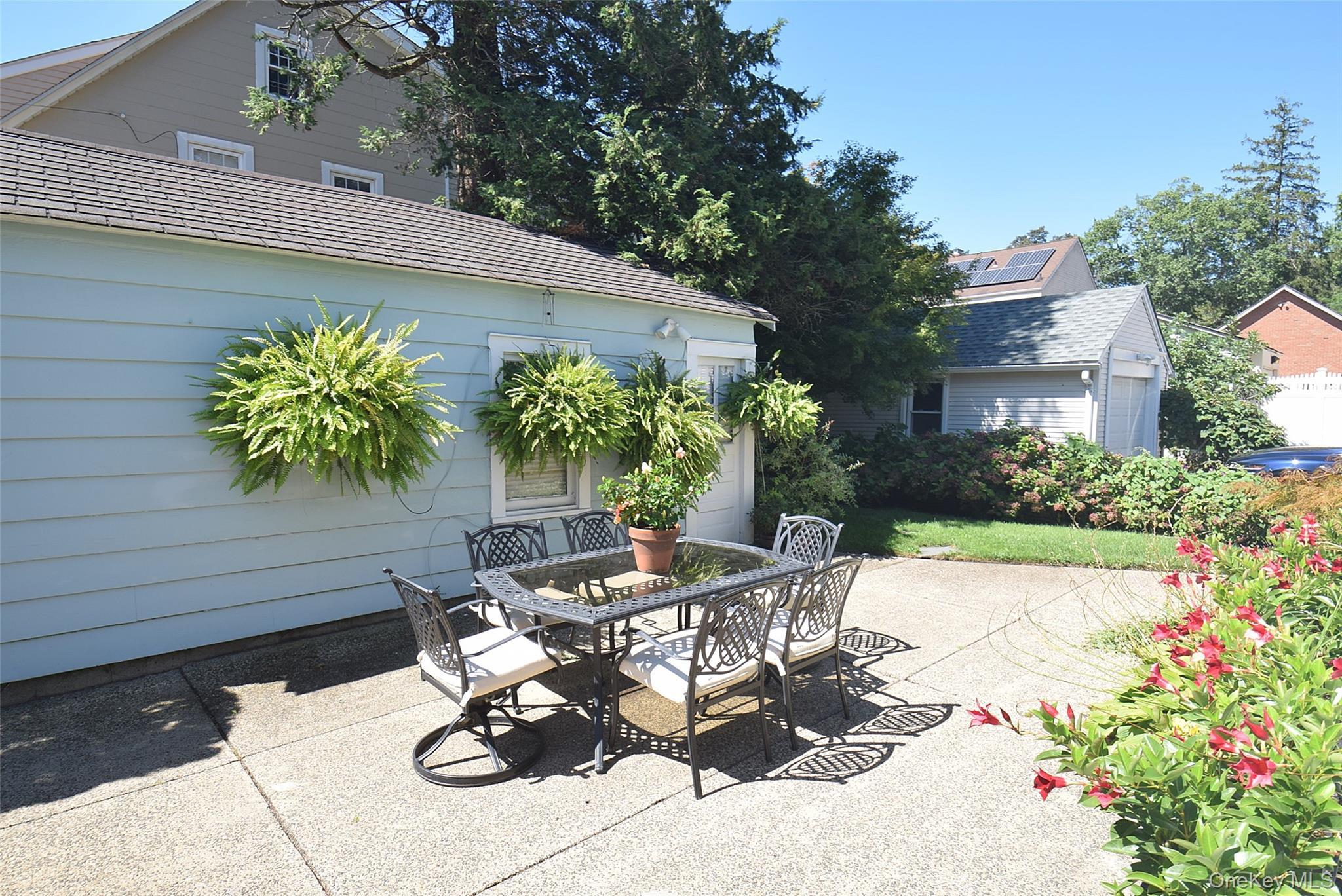 Single Family Westmoreland Street Queens, NY 11363, MLS-987650-33