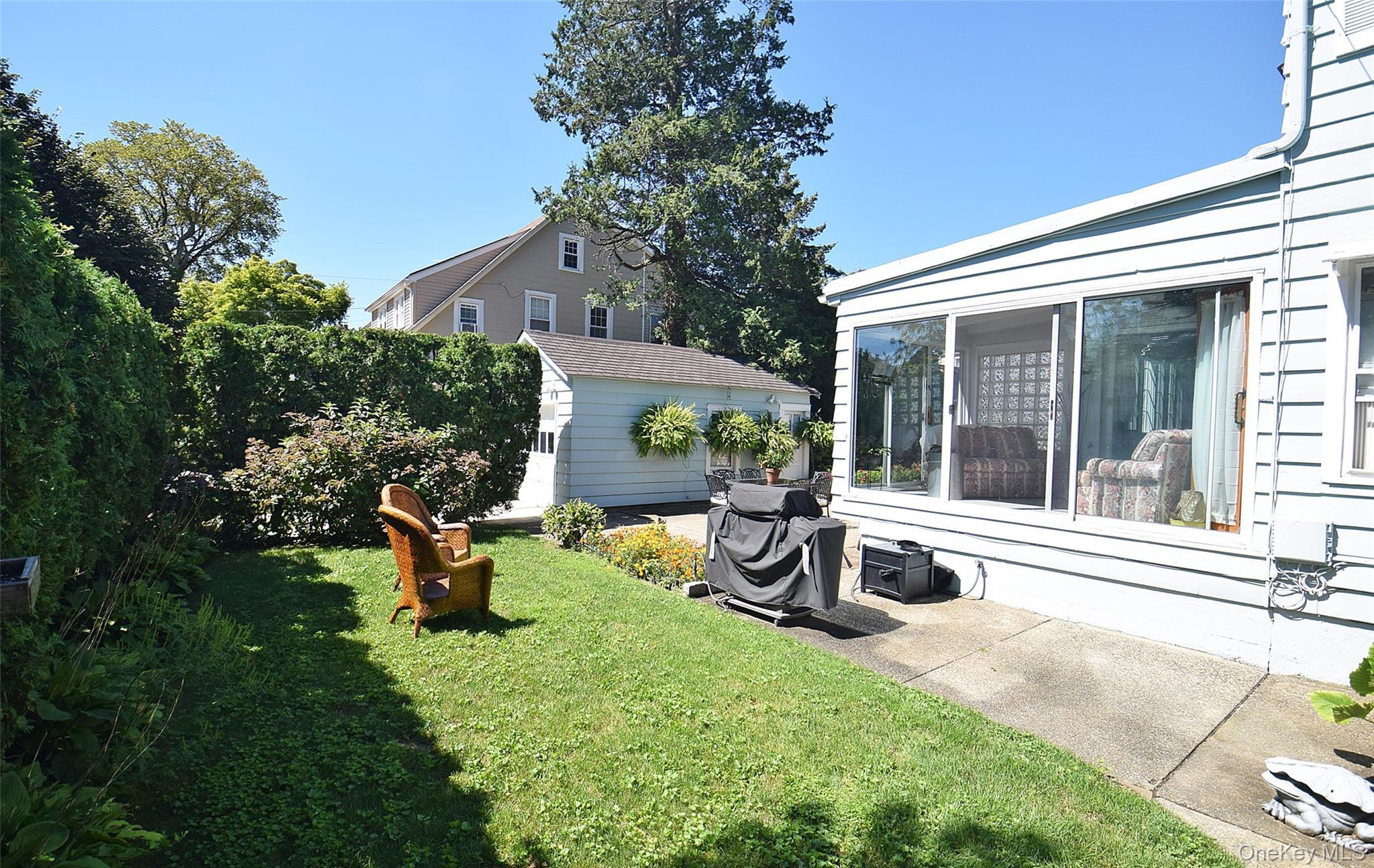 Single Family Westmoreland Street Queens, NY 11363, MLS-987650-38