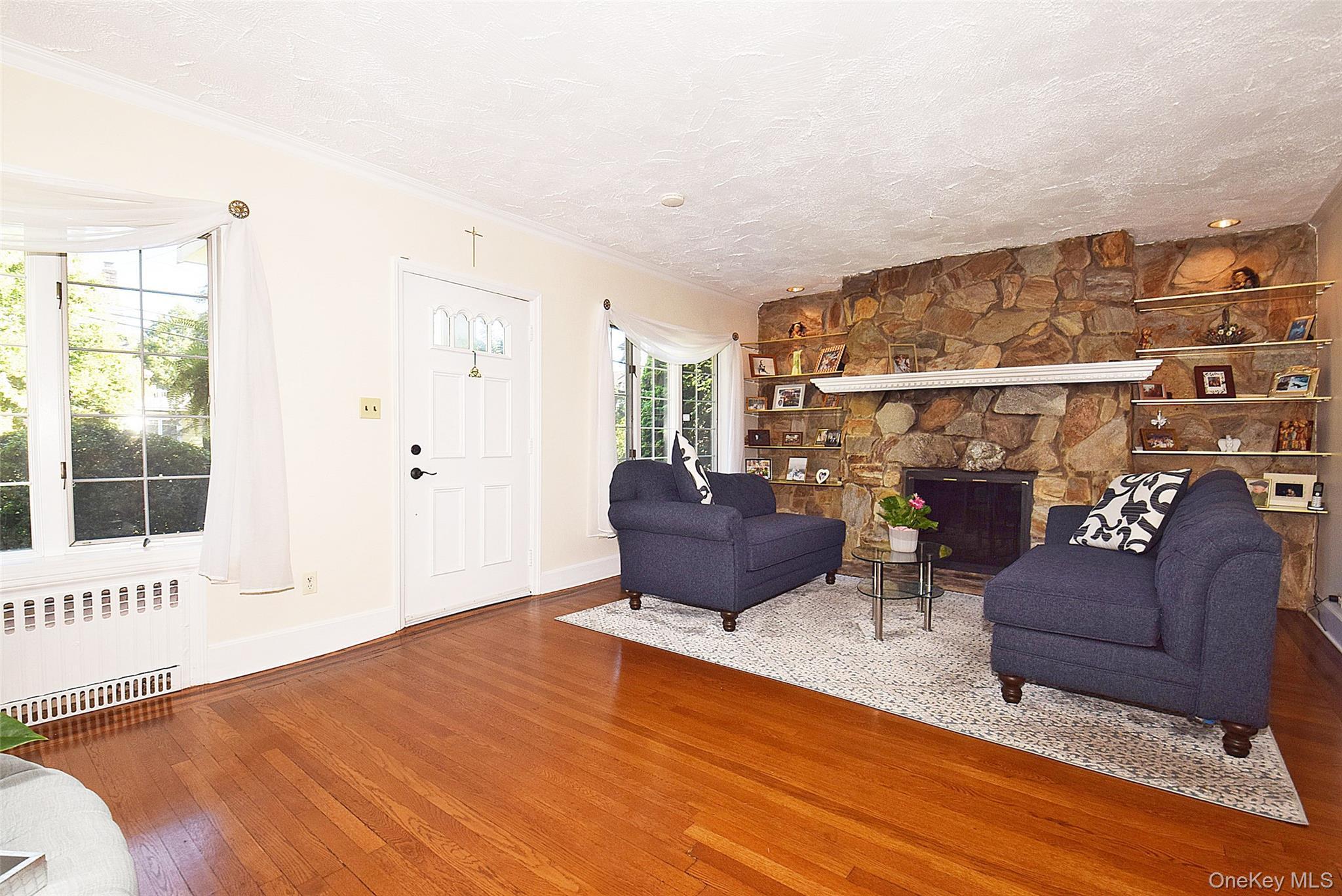 Single Family Westmoreland Street Queens, NY 11363, MLS-987650-47