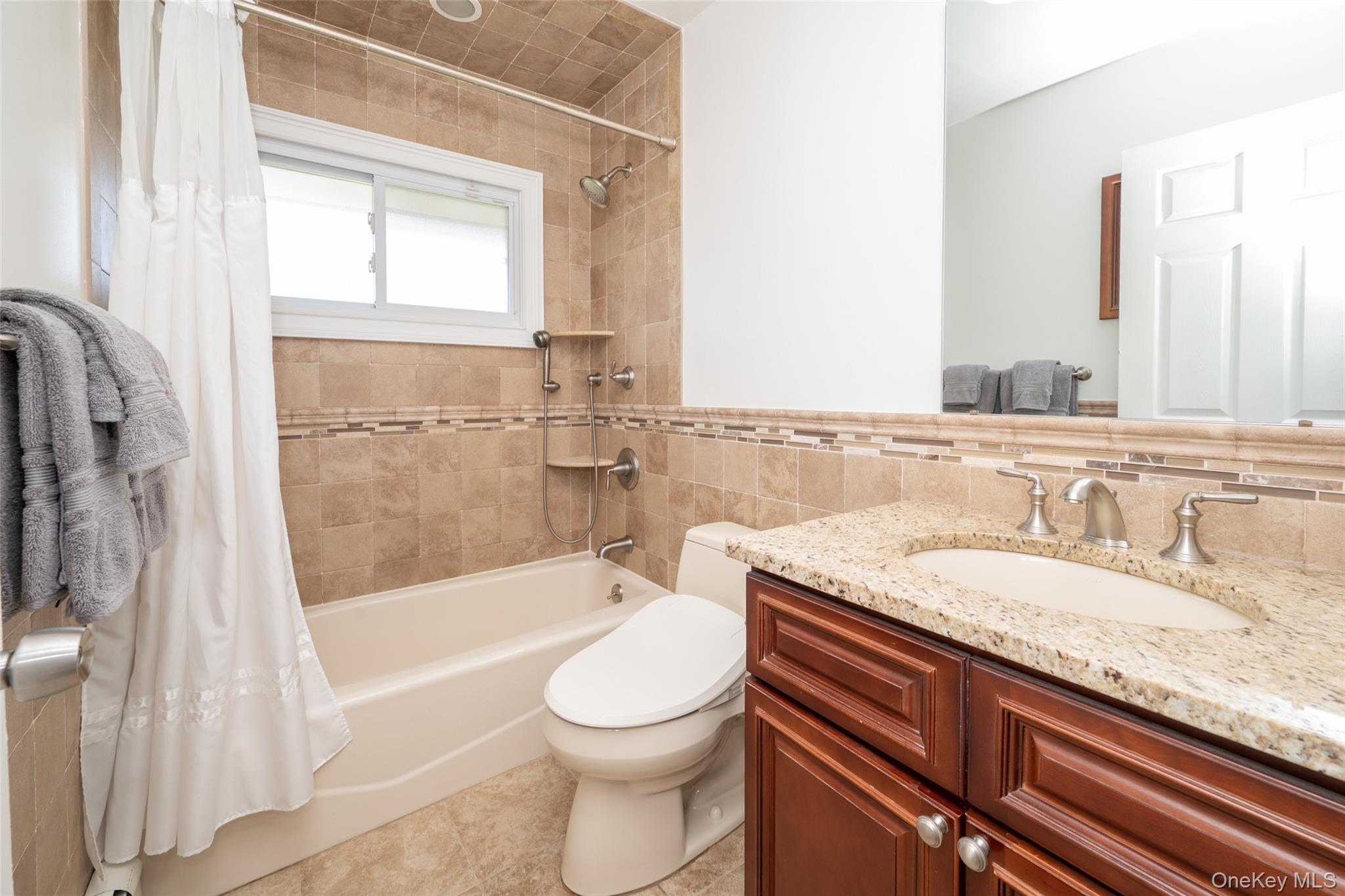 Single Family Orchid  Nassau County, NY 11756, MLS-987669-23