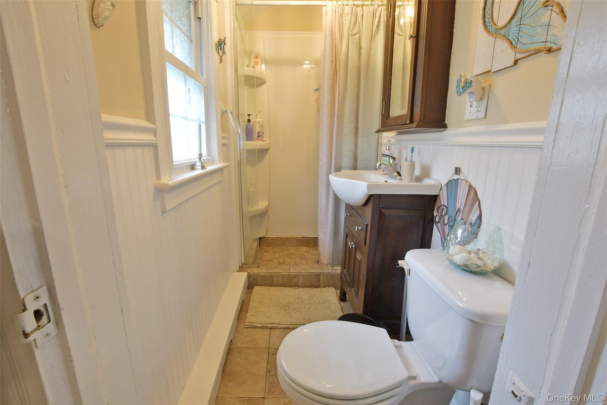Single Family Division Avenue  Suffolk County, NY 11796, MLS-987677-29