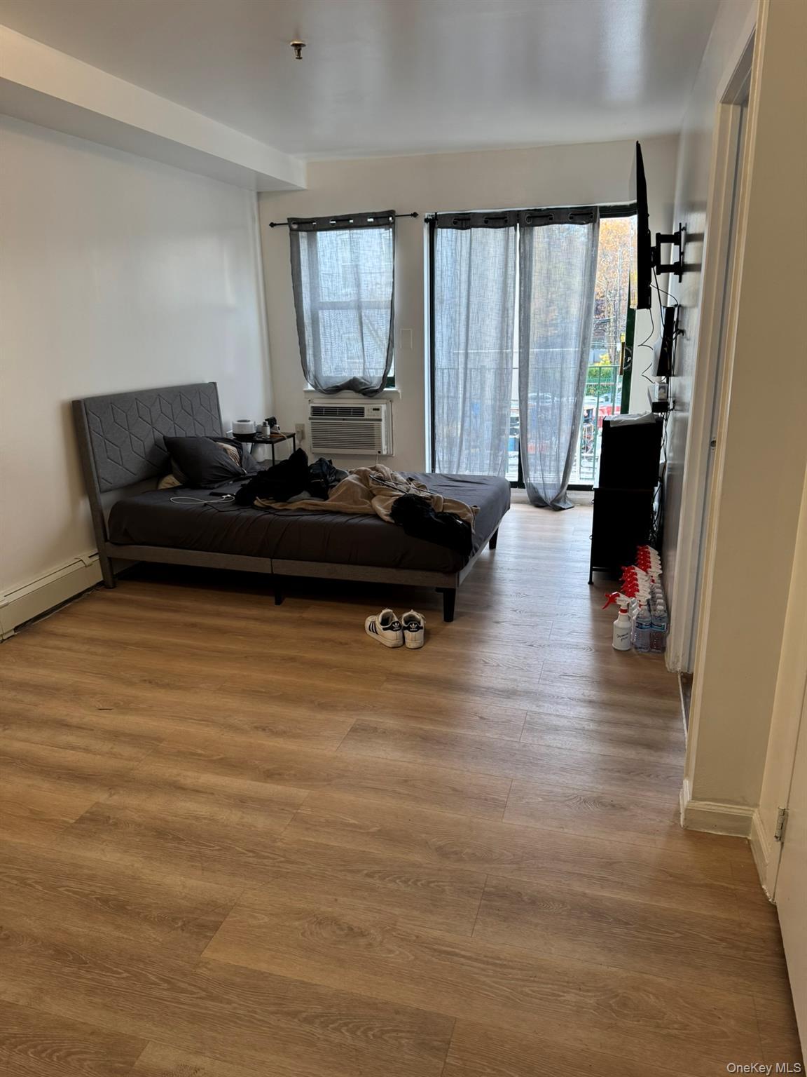 Single Family 10th Street Queens, NY 11106, MLS-987685-13