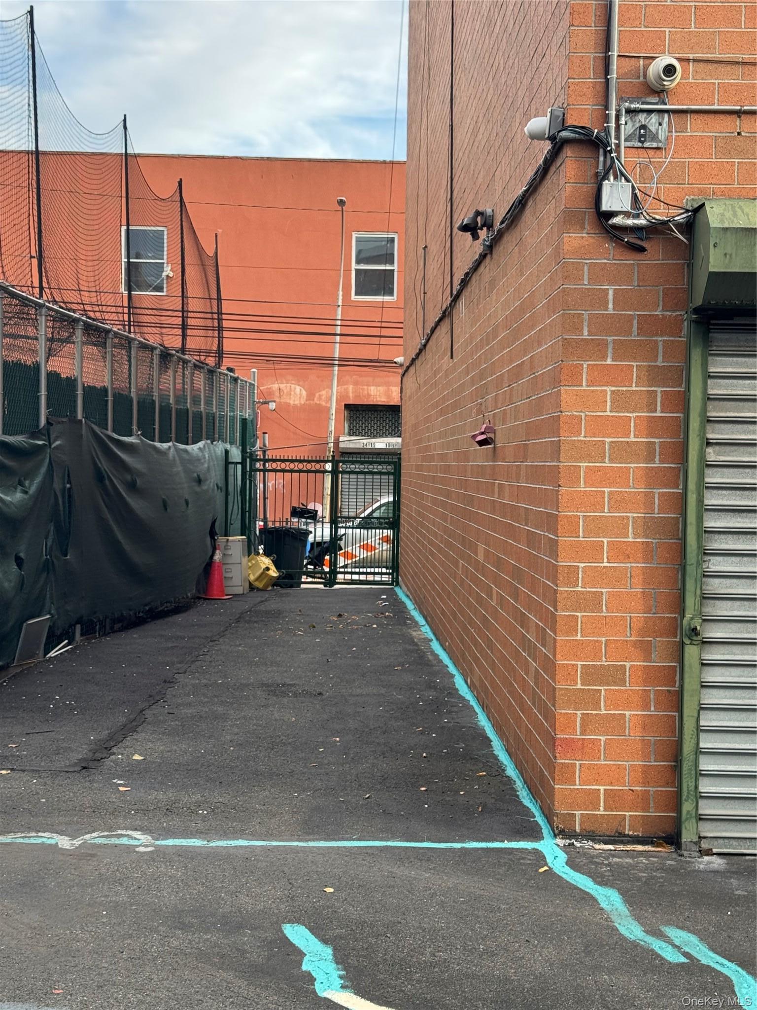 Single Family 10th Street Queens, NY 11106, MLS-987685-4