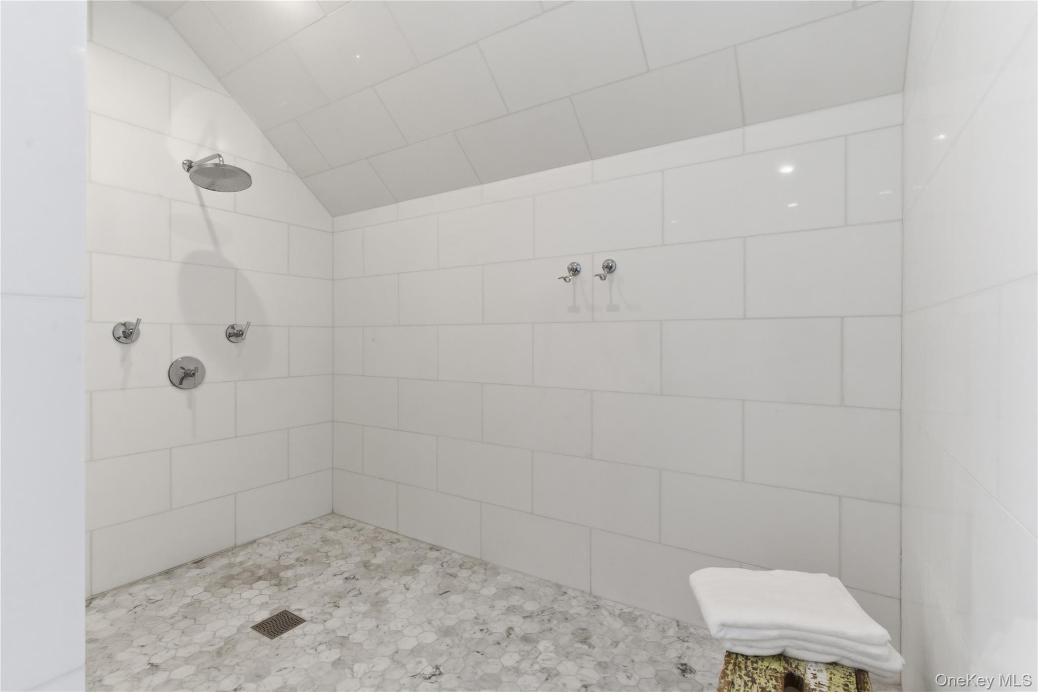 Single Family W Neck Road  Suffolk County, NY 11743, MLS-987719-17