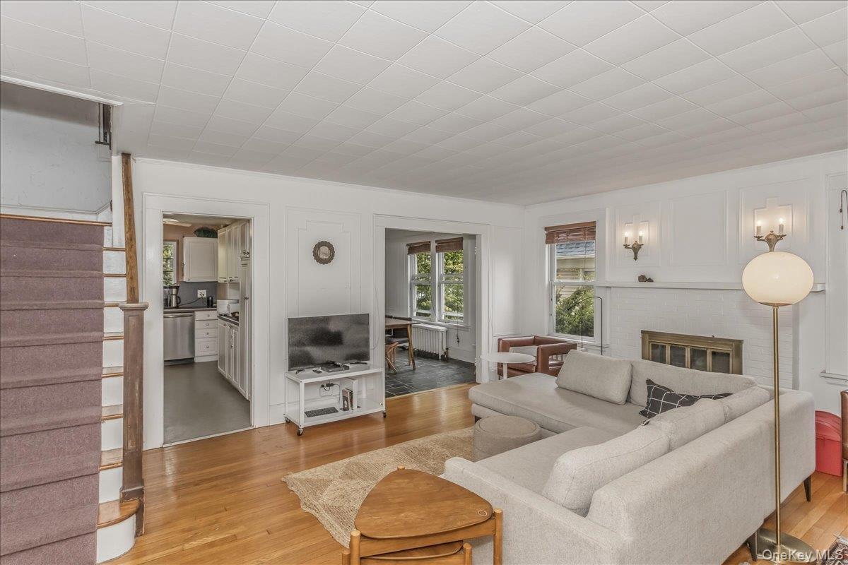 Single Family Westmoreland Street Queens, NY 11363, MLS-987724-4