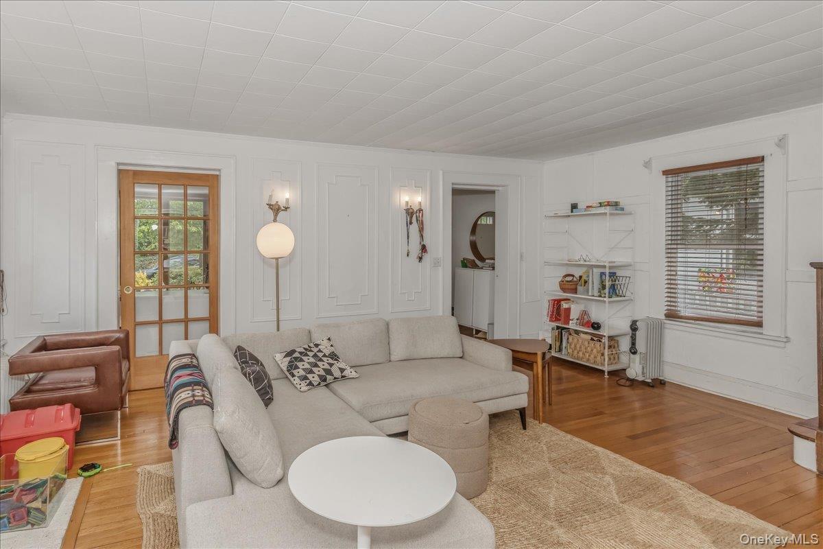 Single Family Westmoreland Street Queens, NY 11363, MLS-987724-6