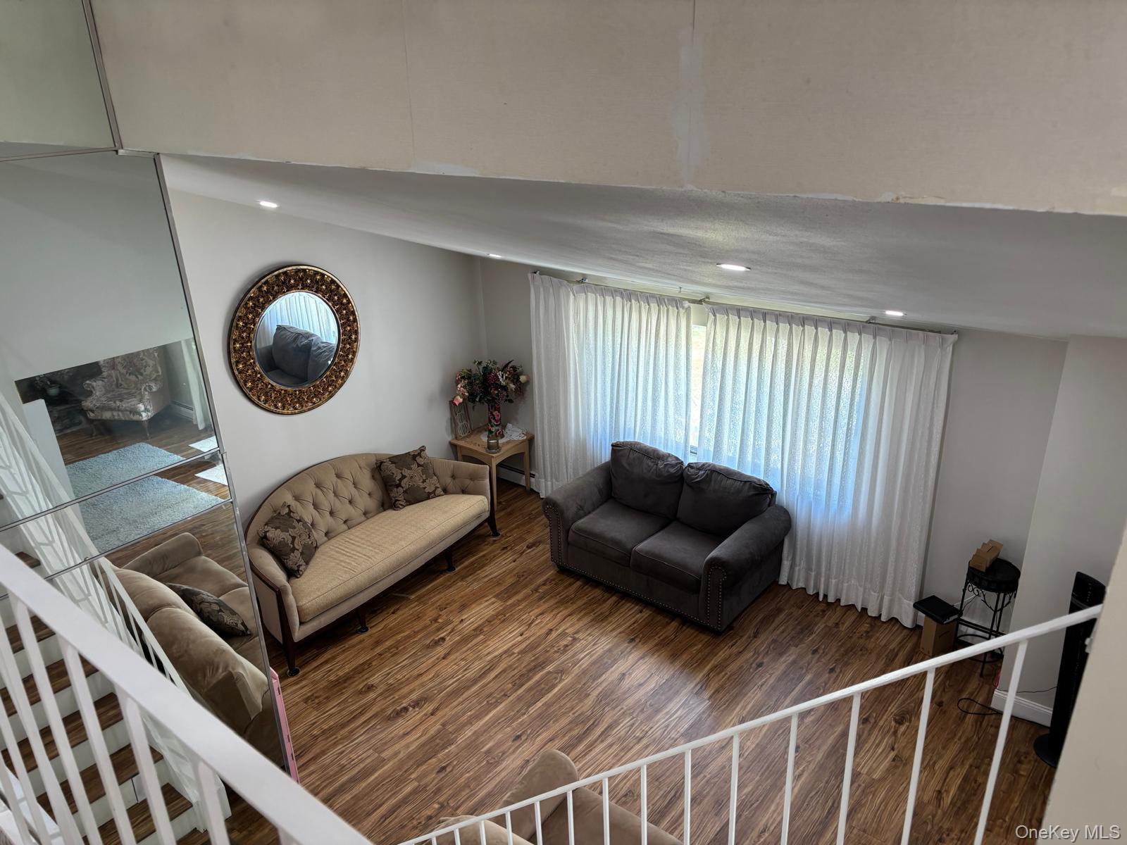 Single Family Cedar Avenue  Suffolk County, NY 11727, MLS-987755-8