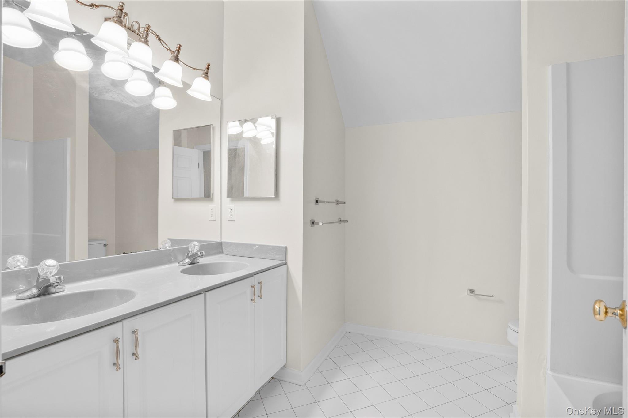 Single Family Vassar  Dutchess County, NY 12524, MLS-987765-28