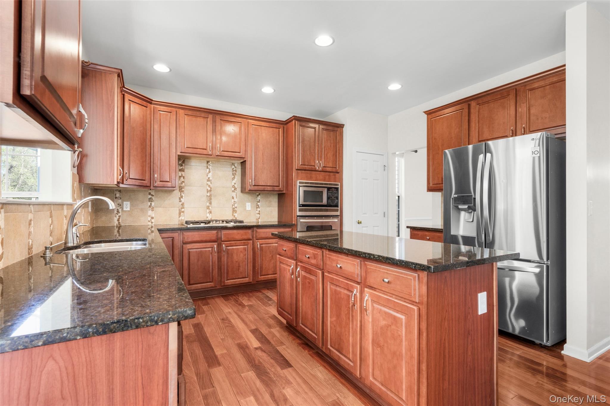 Single Family Vassar  Dutchess County, NY 12524, MLS-987765-6