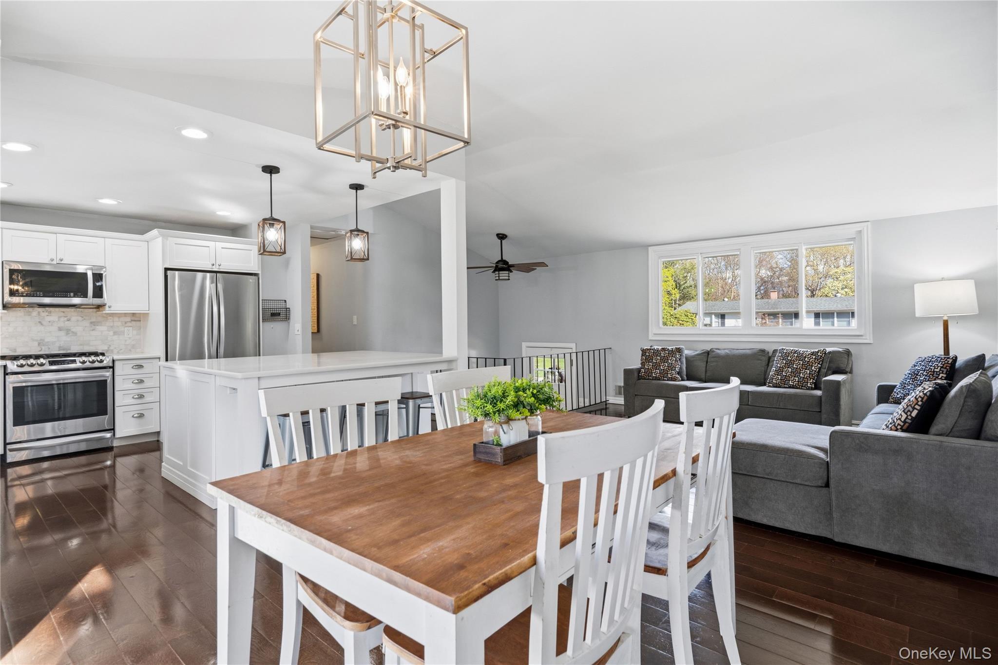 Single Family Branch  Suffolk County, NY 11733, MLS-987786-13