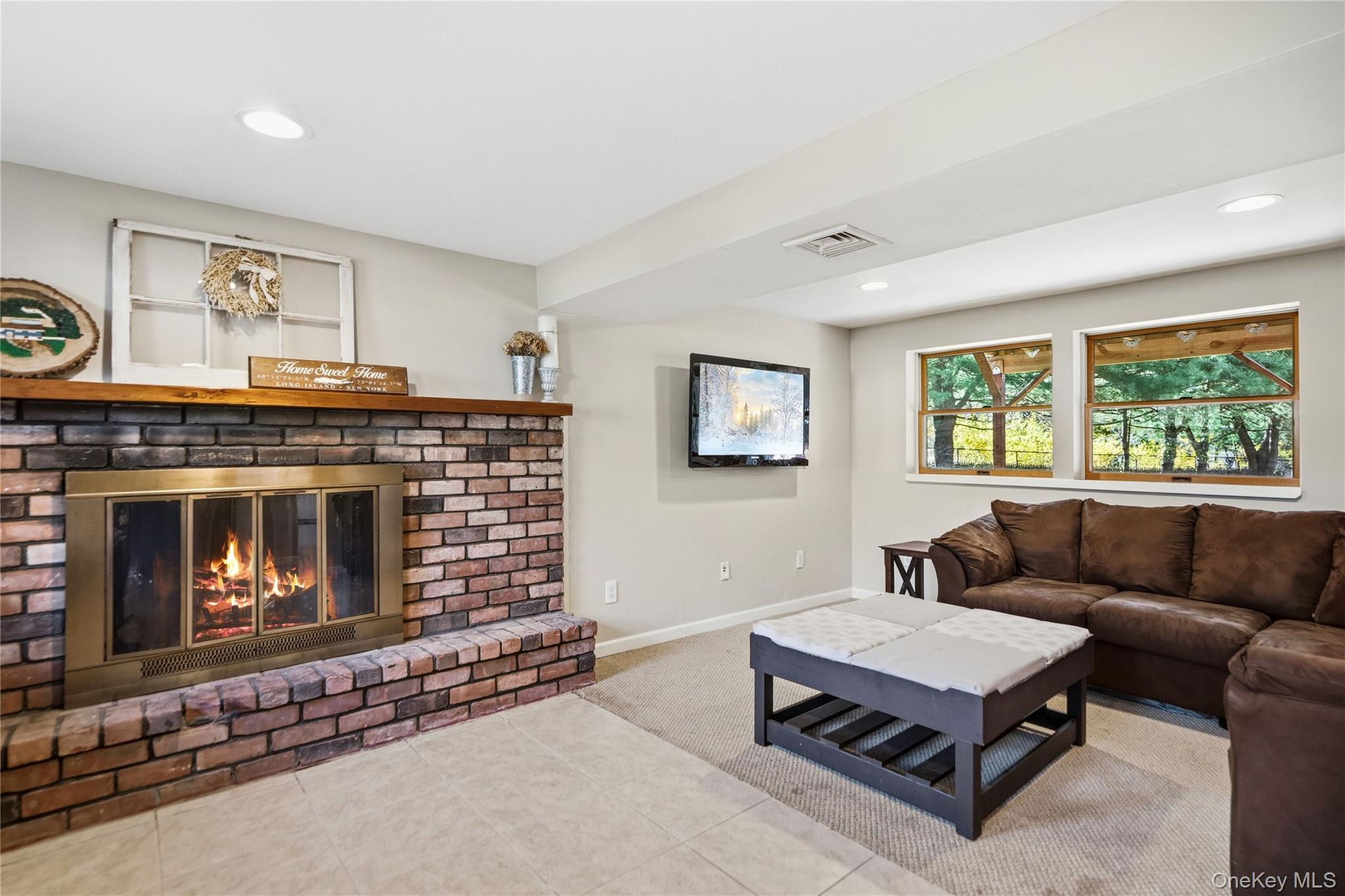 Single Family Branch  Suffolk County, NY 11733, MLS-987786-19