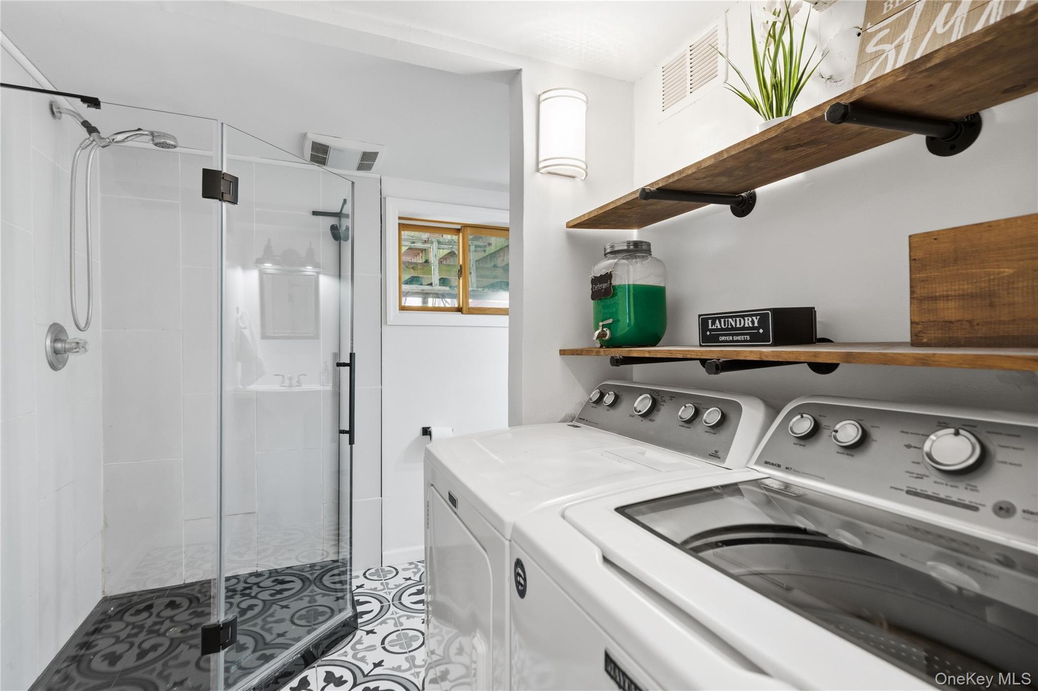 Single Family Branch  Suffolk County, NY 11733, MLS-987786-23