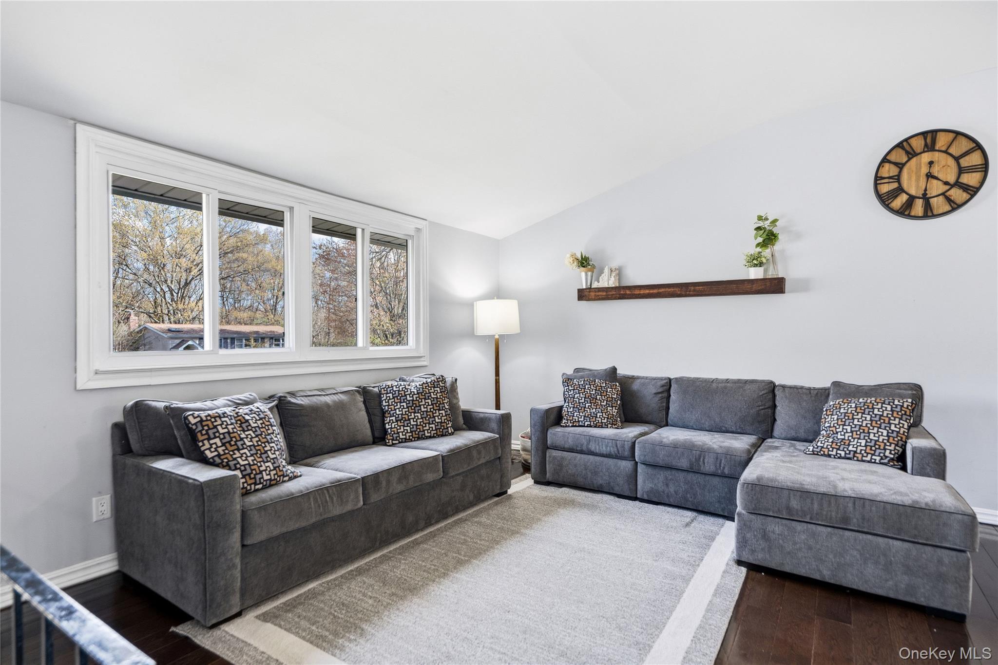 Single Family Branch  Suffolk County, NY 11733, MLS-987786-5