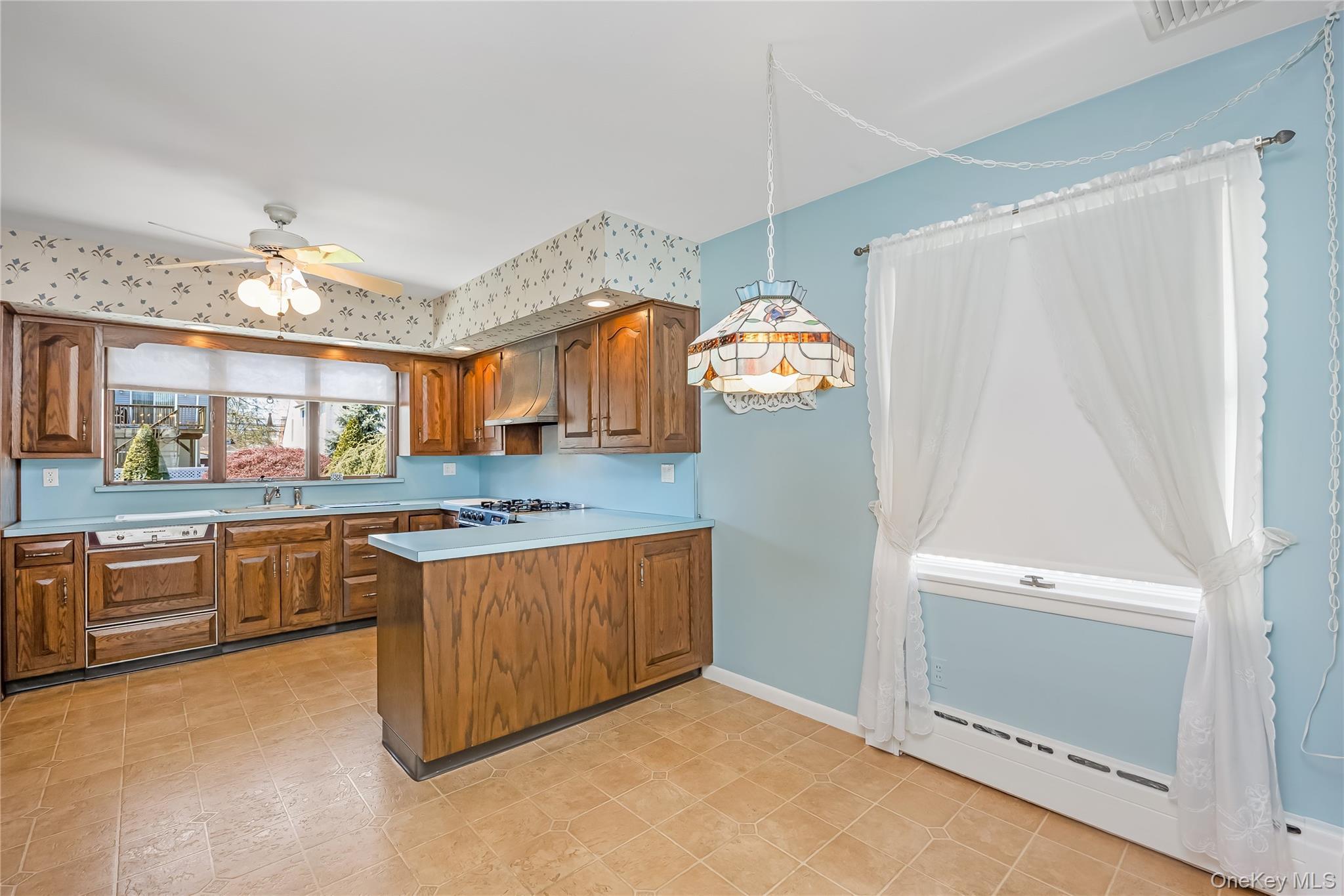 Single Family Bergen  Nassau County, NY 11710, MLS-987792-14