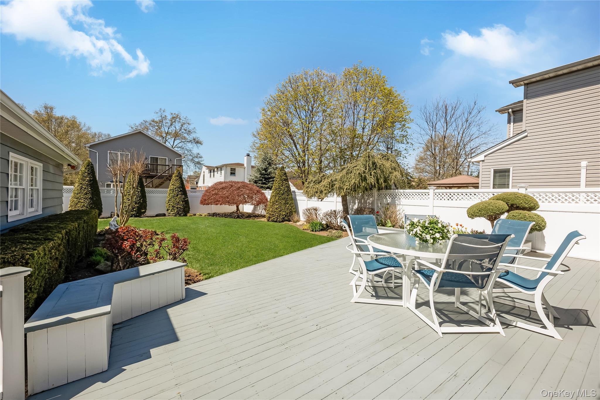 Single Family Bergen  Nassau County, NY 11710, MLS-987792-3