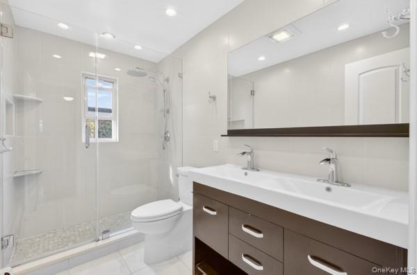 Single Family 43rd Avenue  Queens, NY 11361, MLS-987807-19