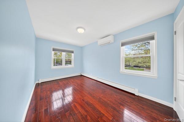 Single Family 43rd Avenue  Queens, NY 11361, MLS-987807-21